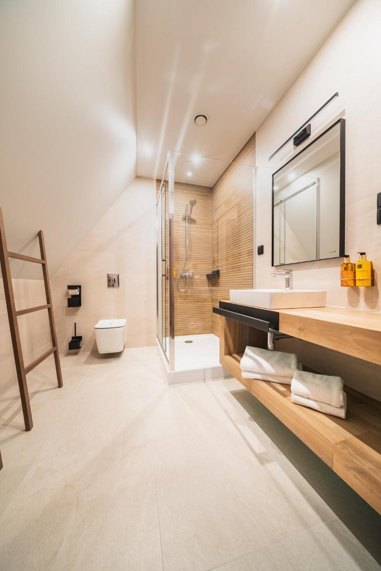 Deluxe Double Room Unlimited Access to Water Park