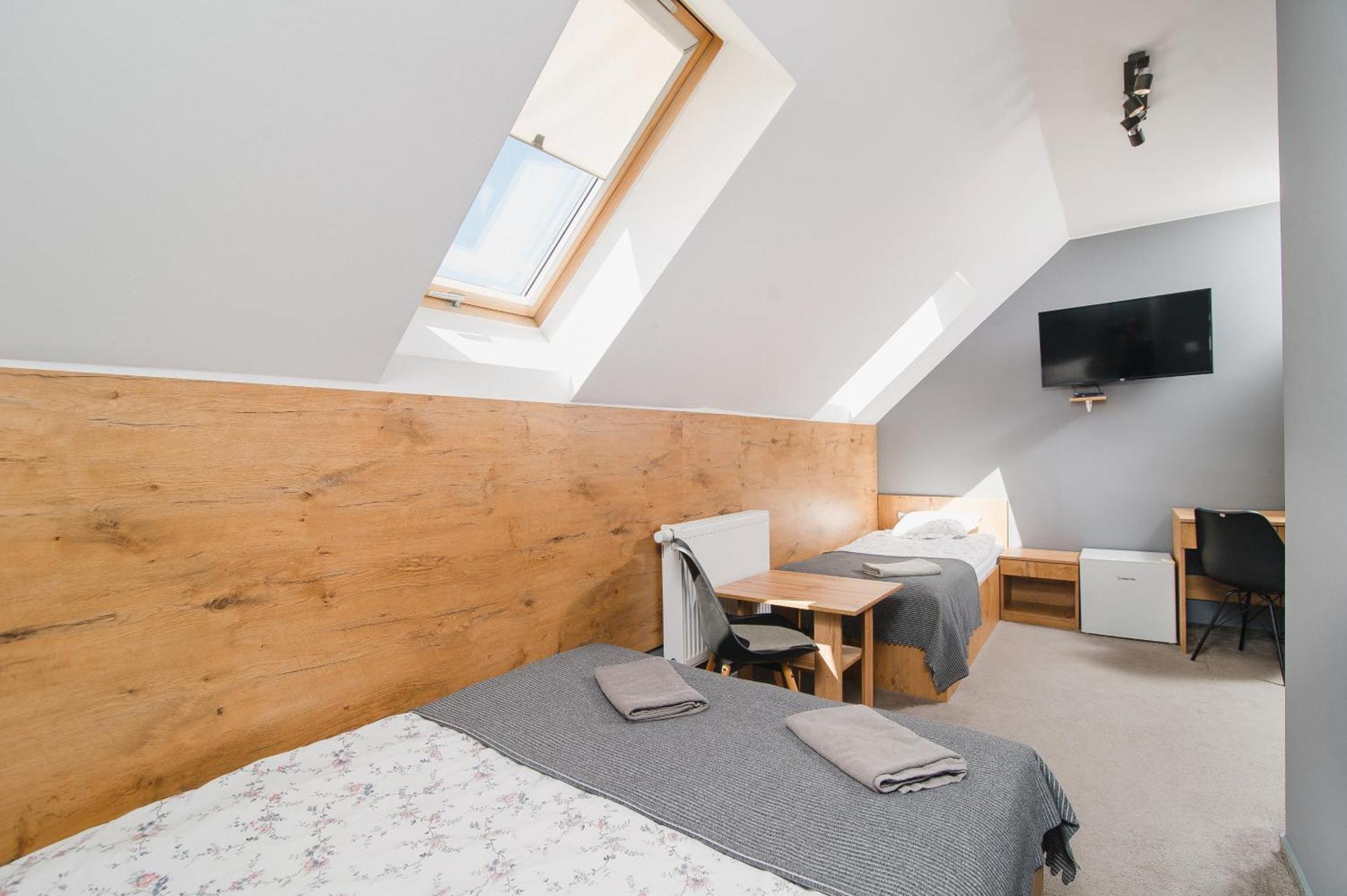 Double or Twin Room Bathroom