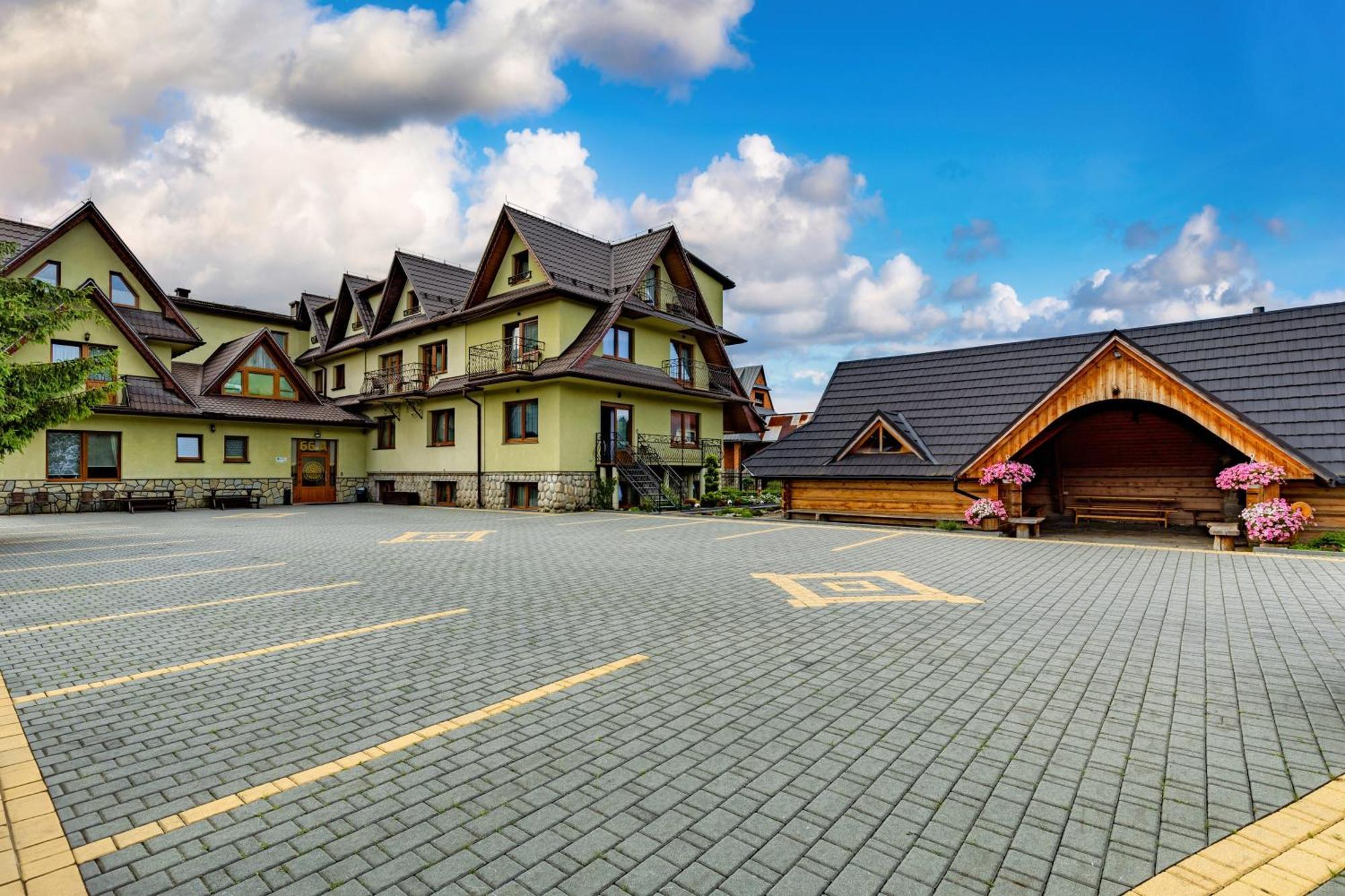 Quadruple Room Mountain View