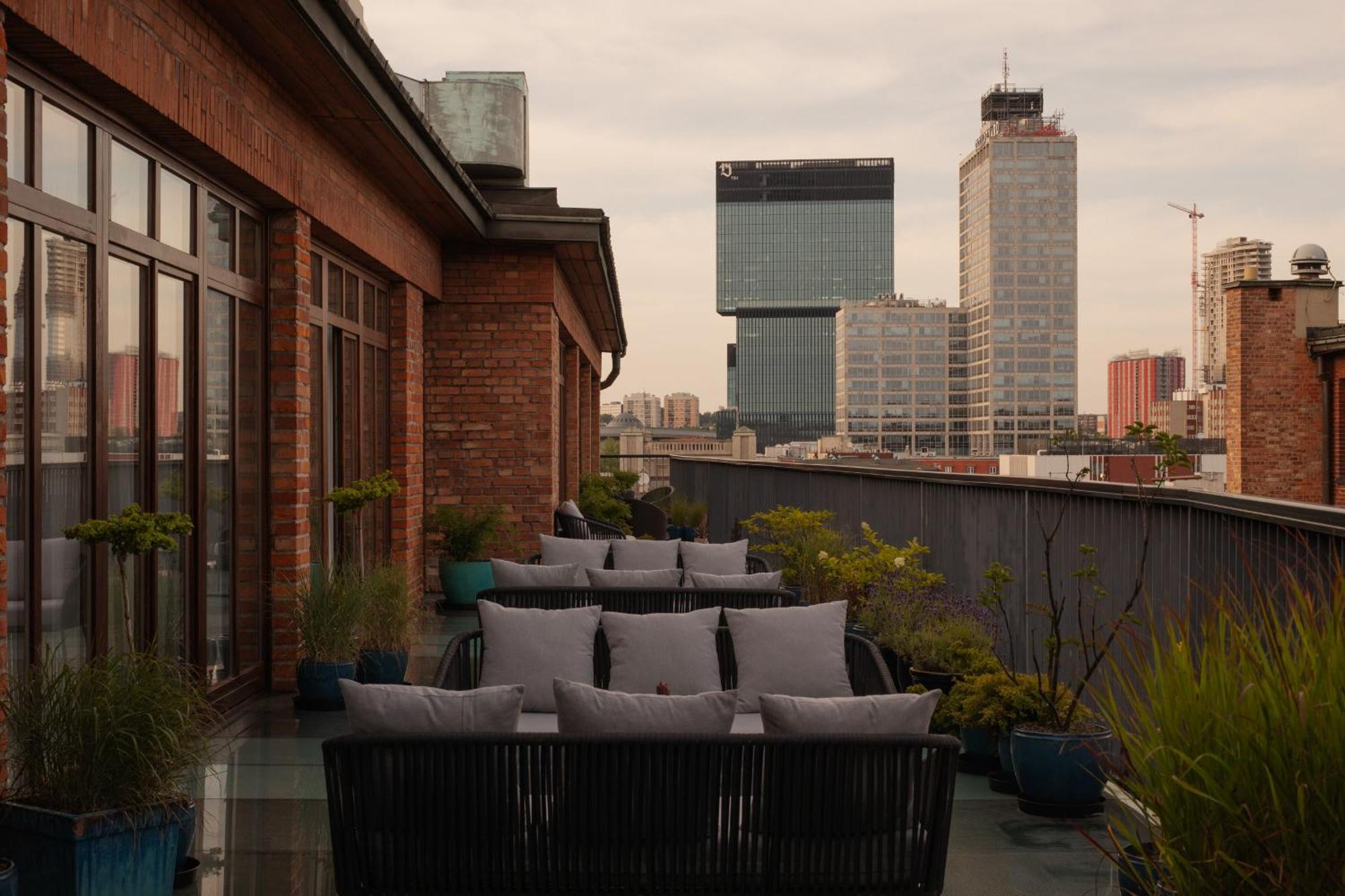 Single Room Terrace