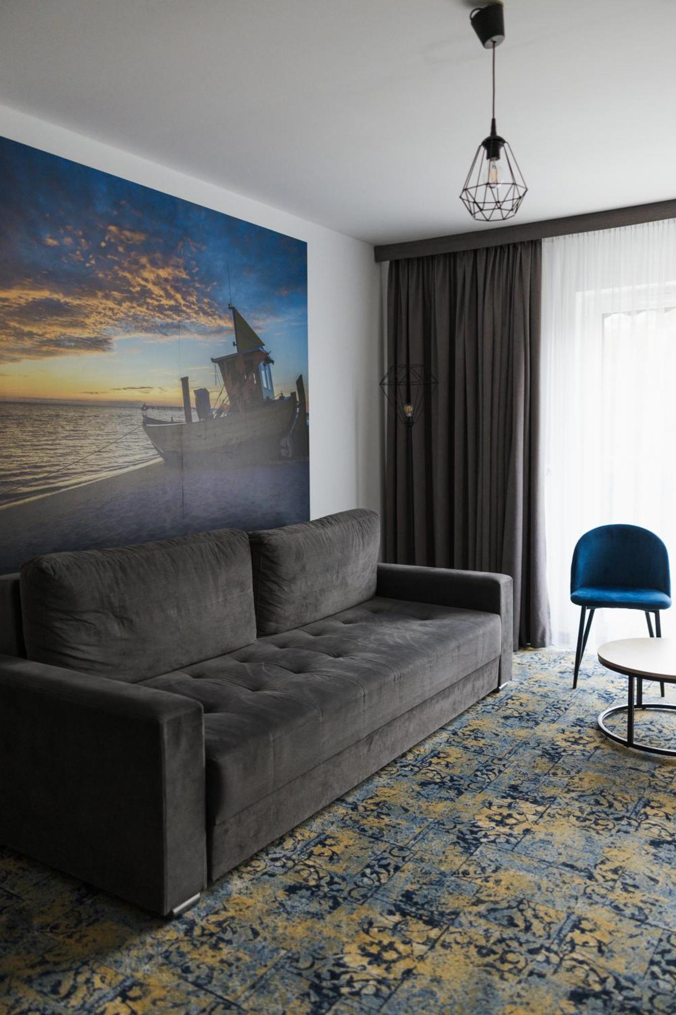 Deluxe Apartment