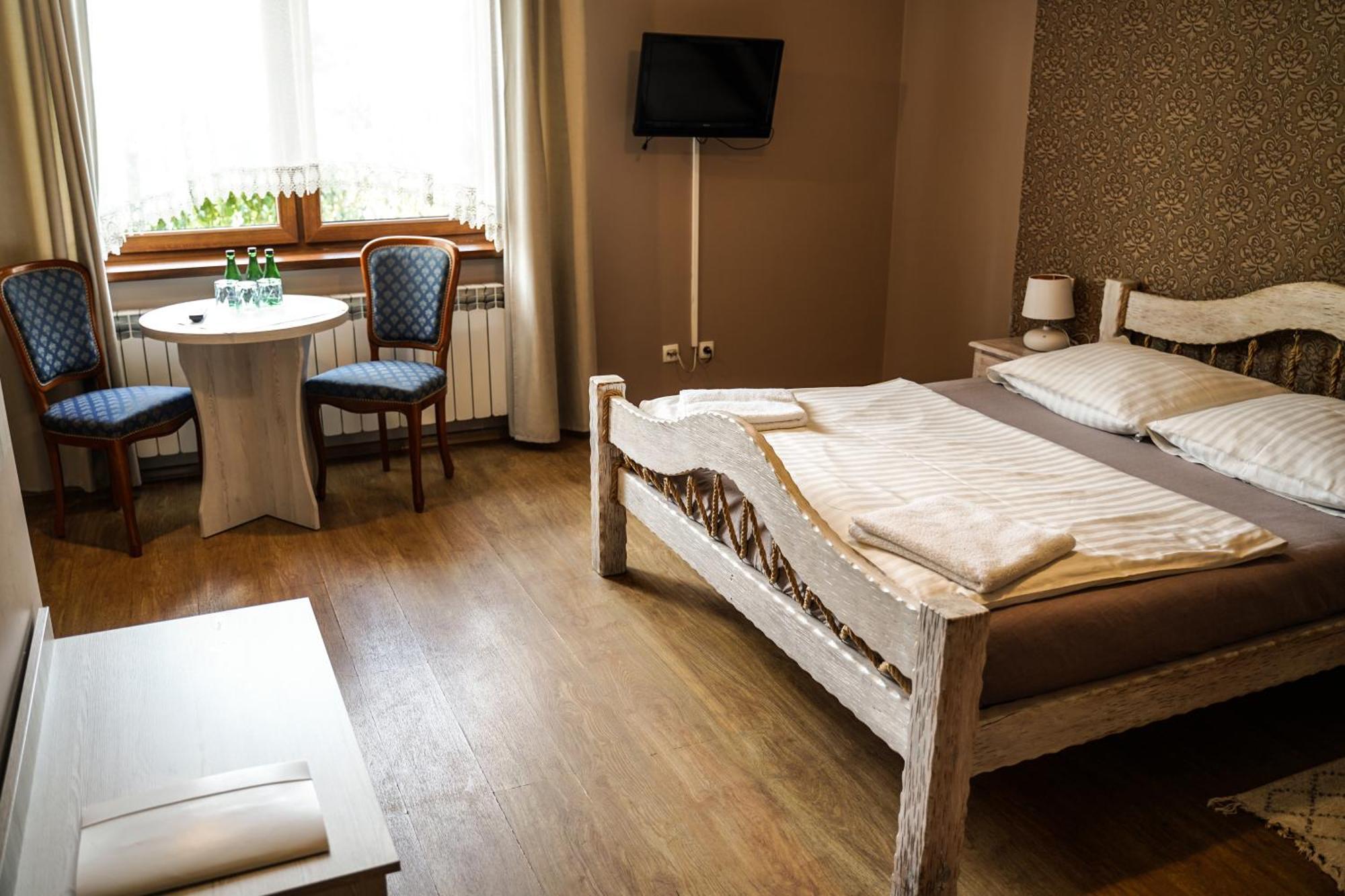 Large Double Room