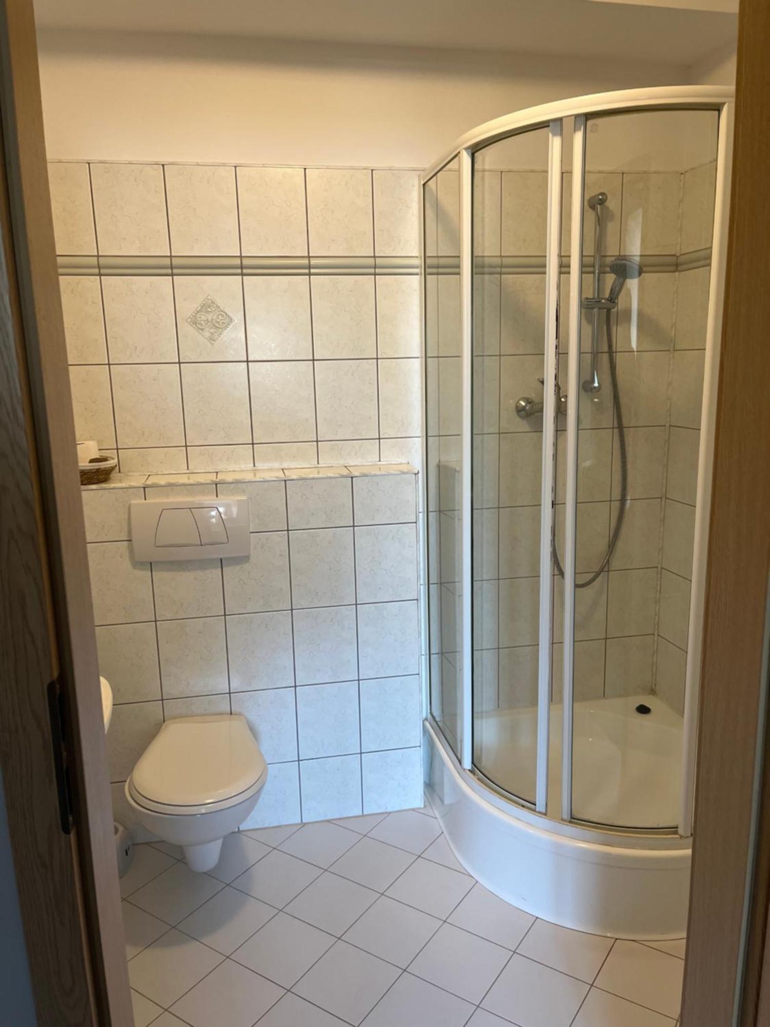 Single Room Private Bathroom