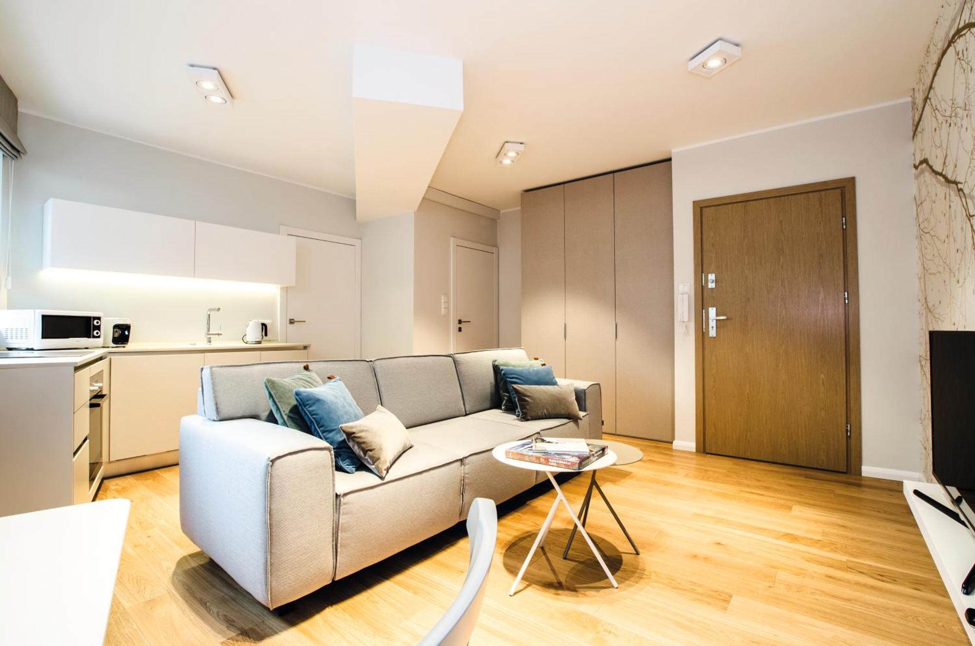 One-Bedroom Apartment