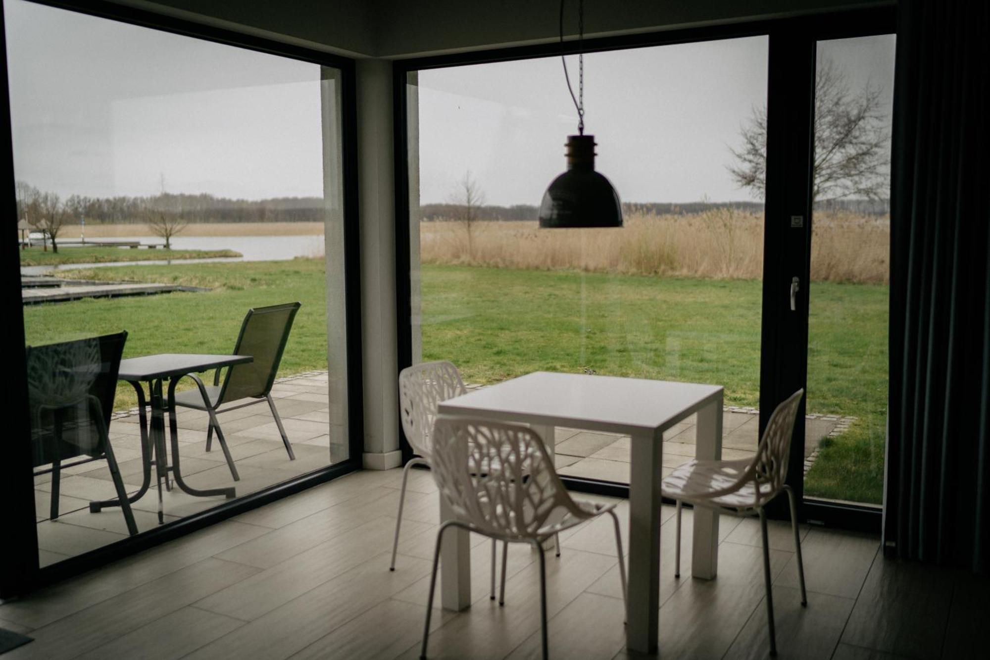 Apartment Lake View