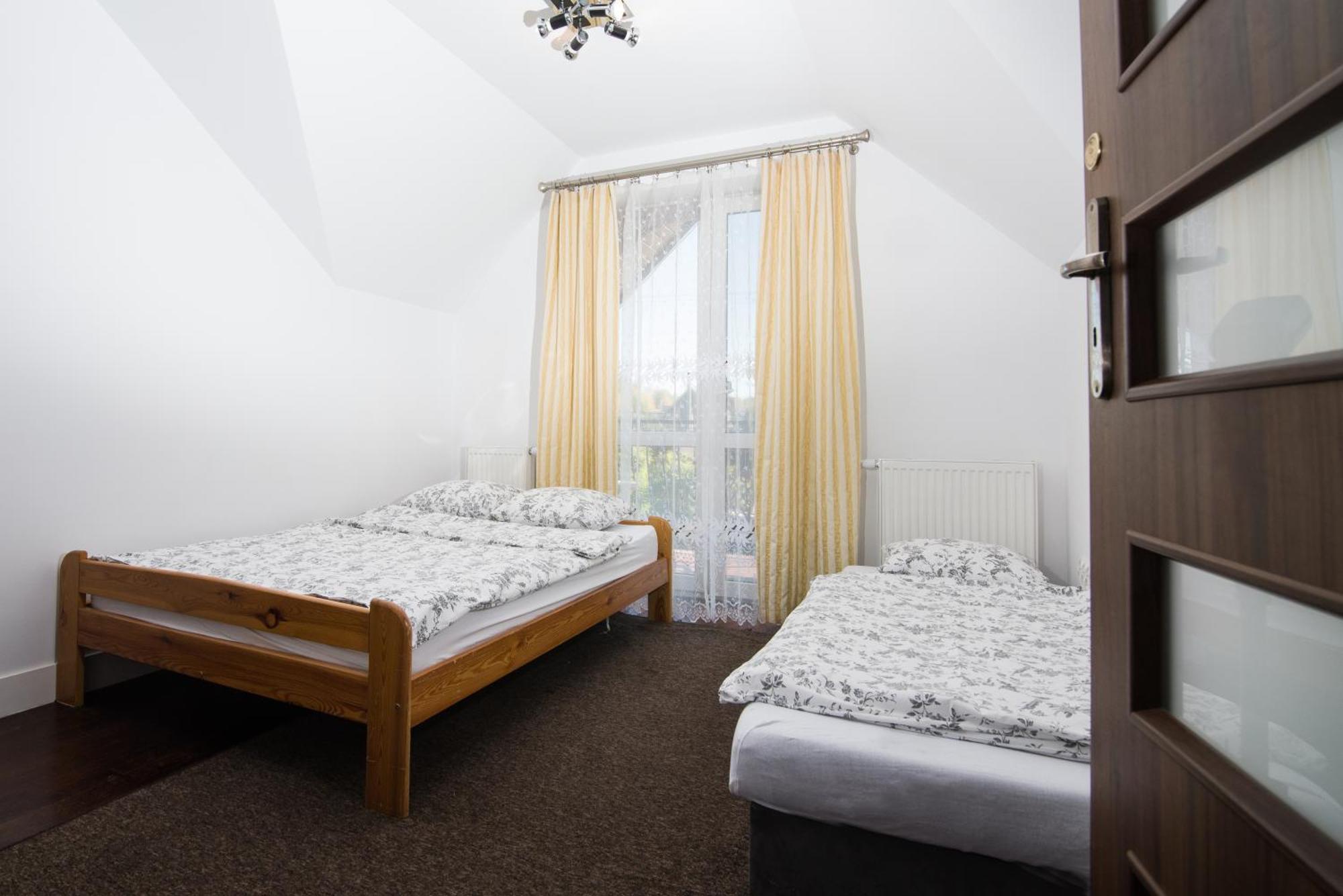Basic Triple Room