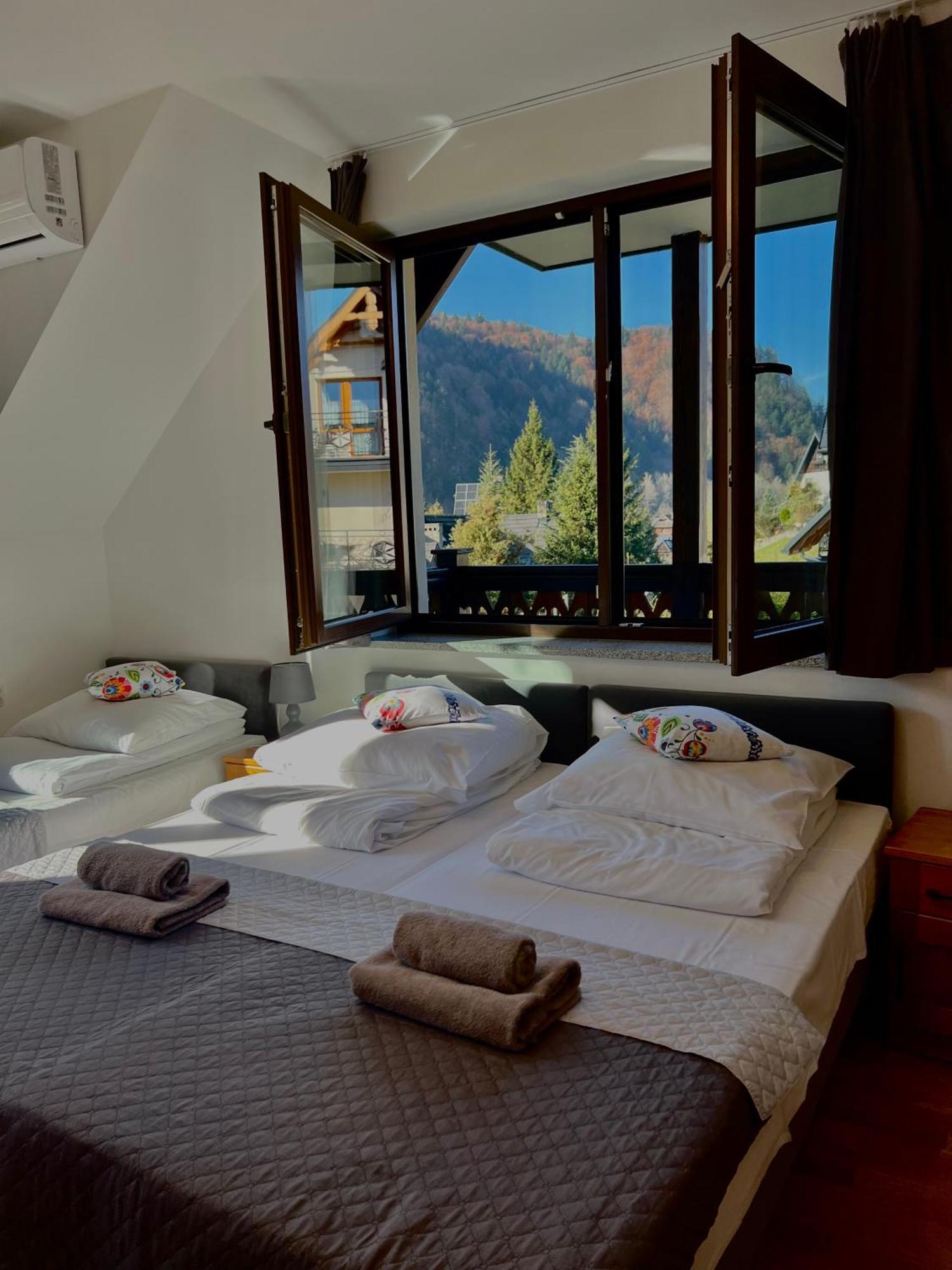 Triple Room Mountain View