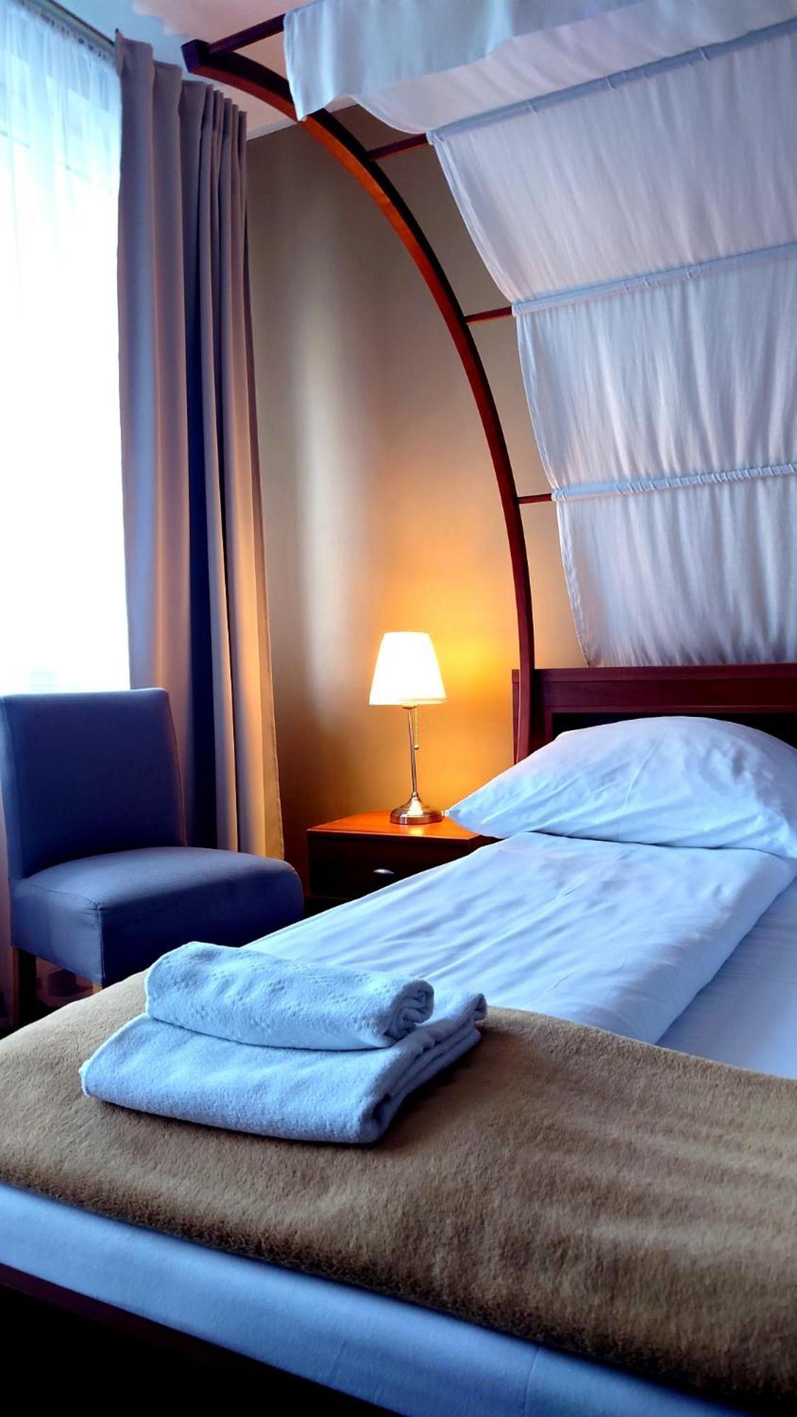 Double Room Private Bathroom
