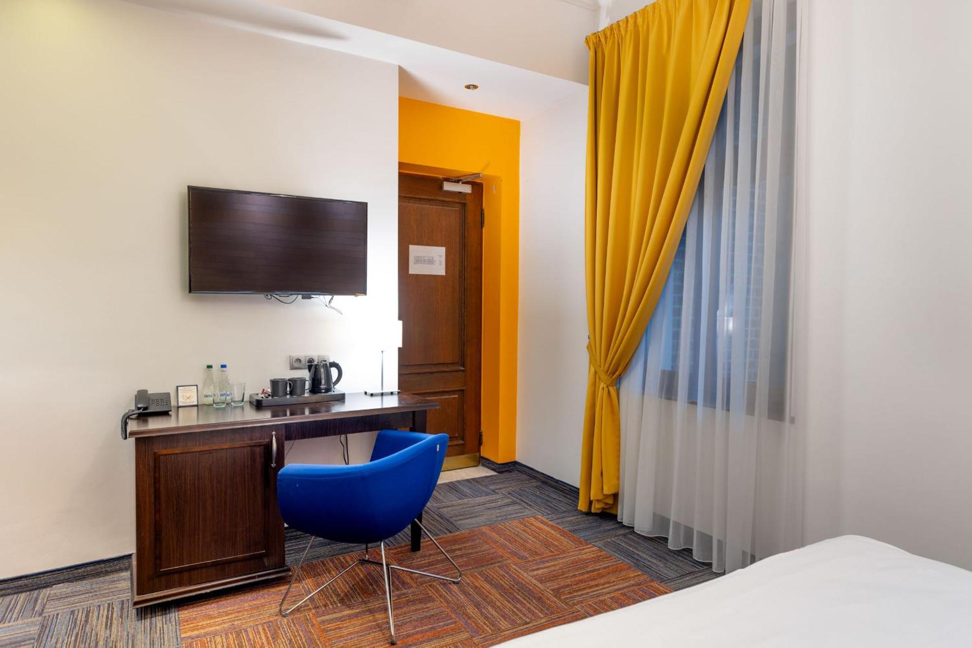 Double Room Patio