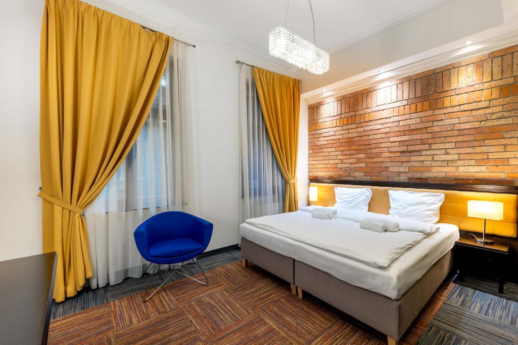 Double Room Patio