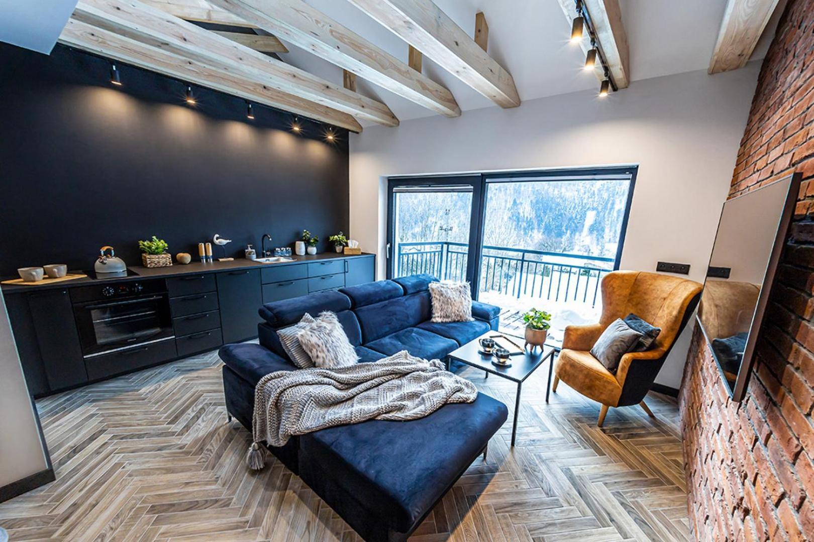 Two-Bedroom Apartment Mountain View