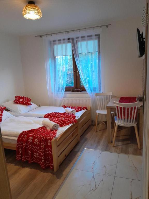Double Room Private Bathroom