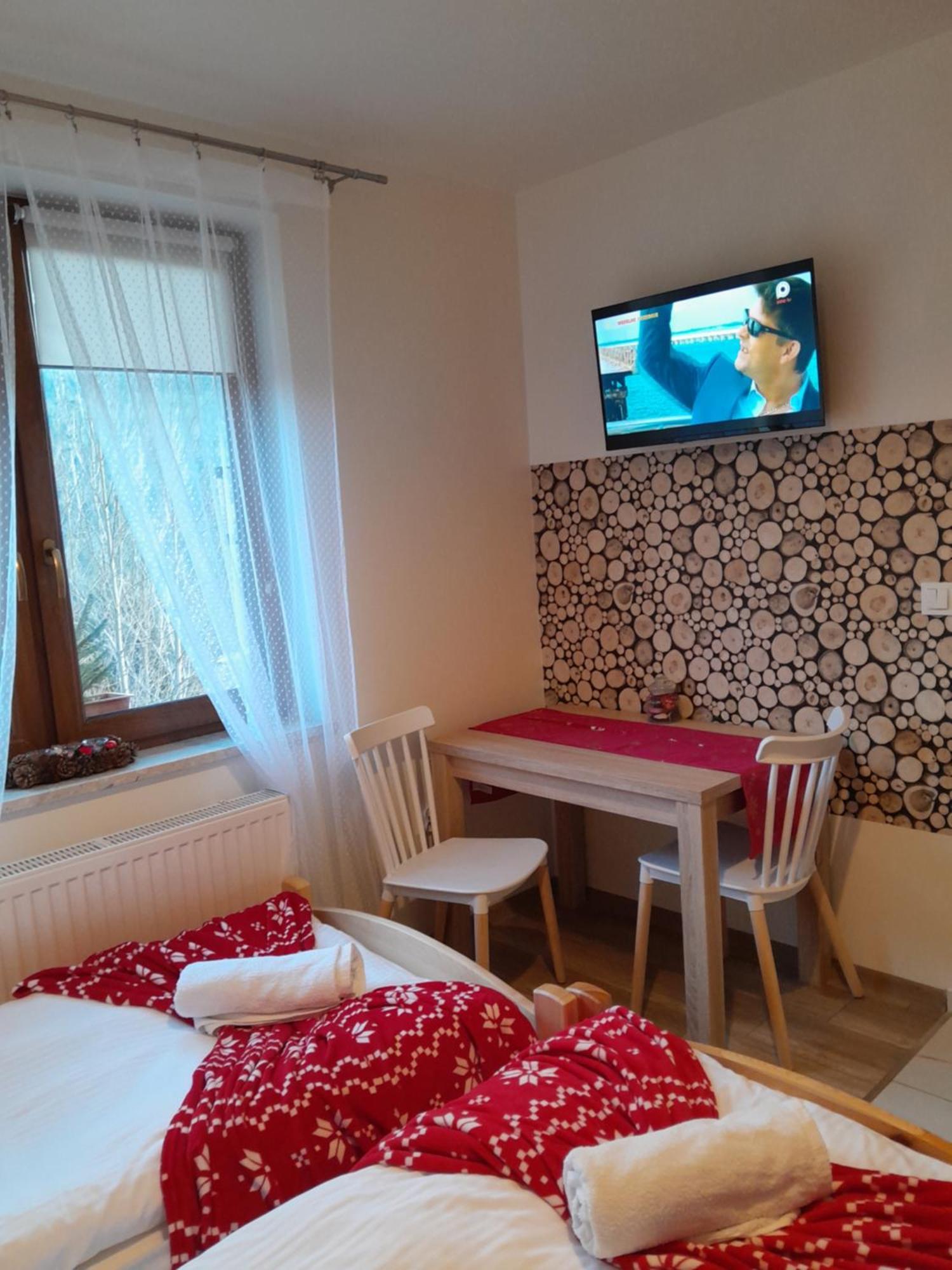 Double Room Private Bathroom