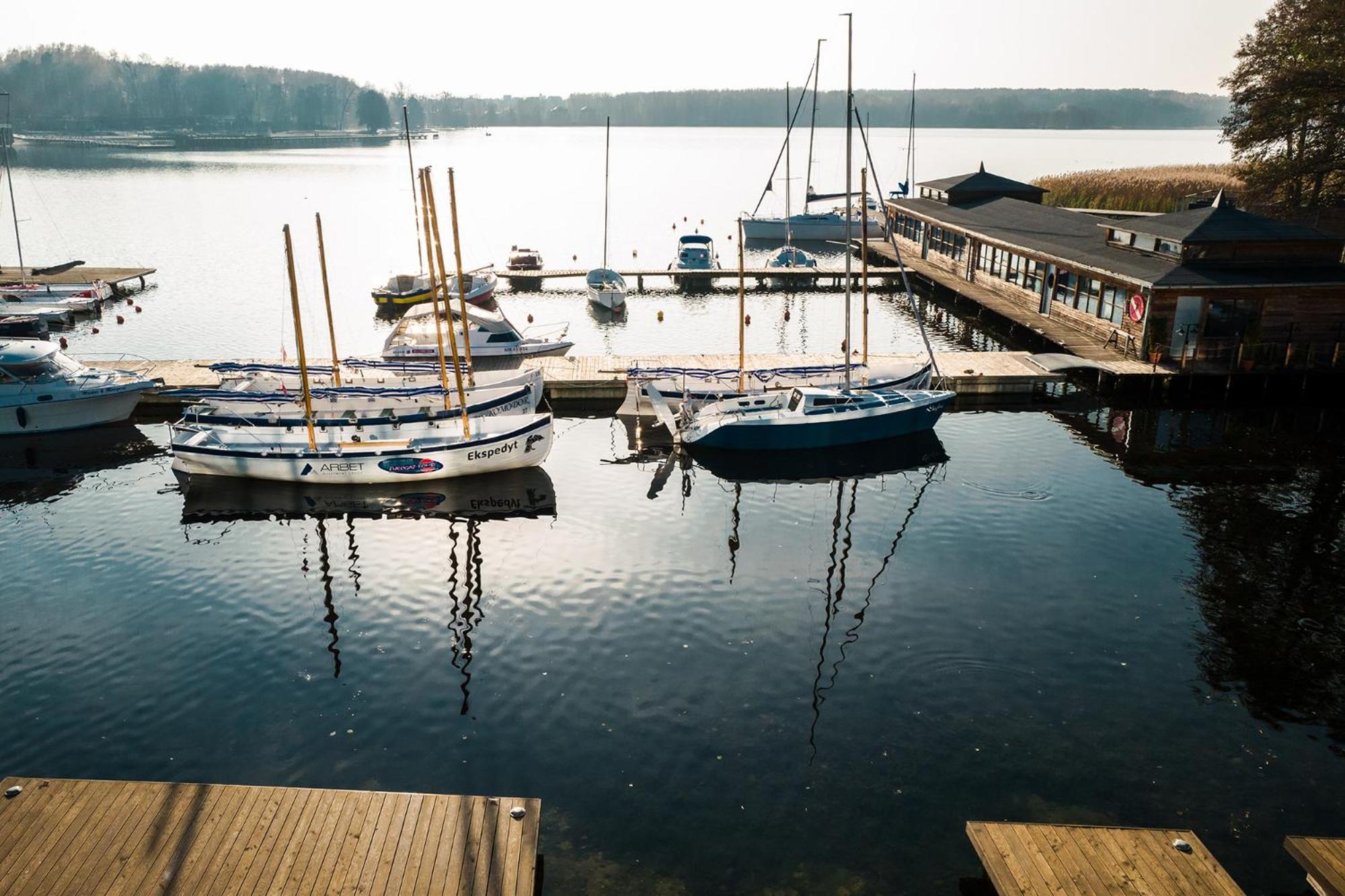 Deluxe Double or Twin Room Lake View