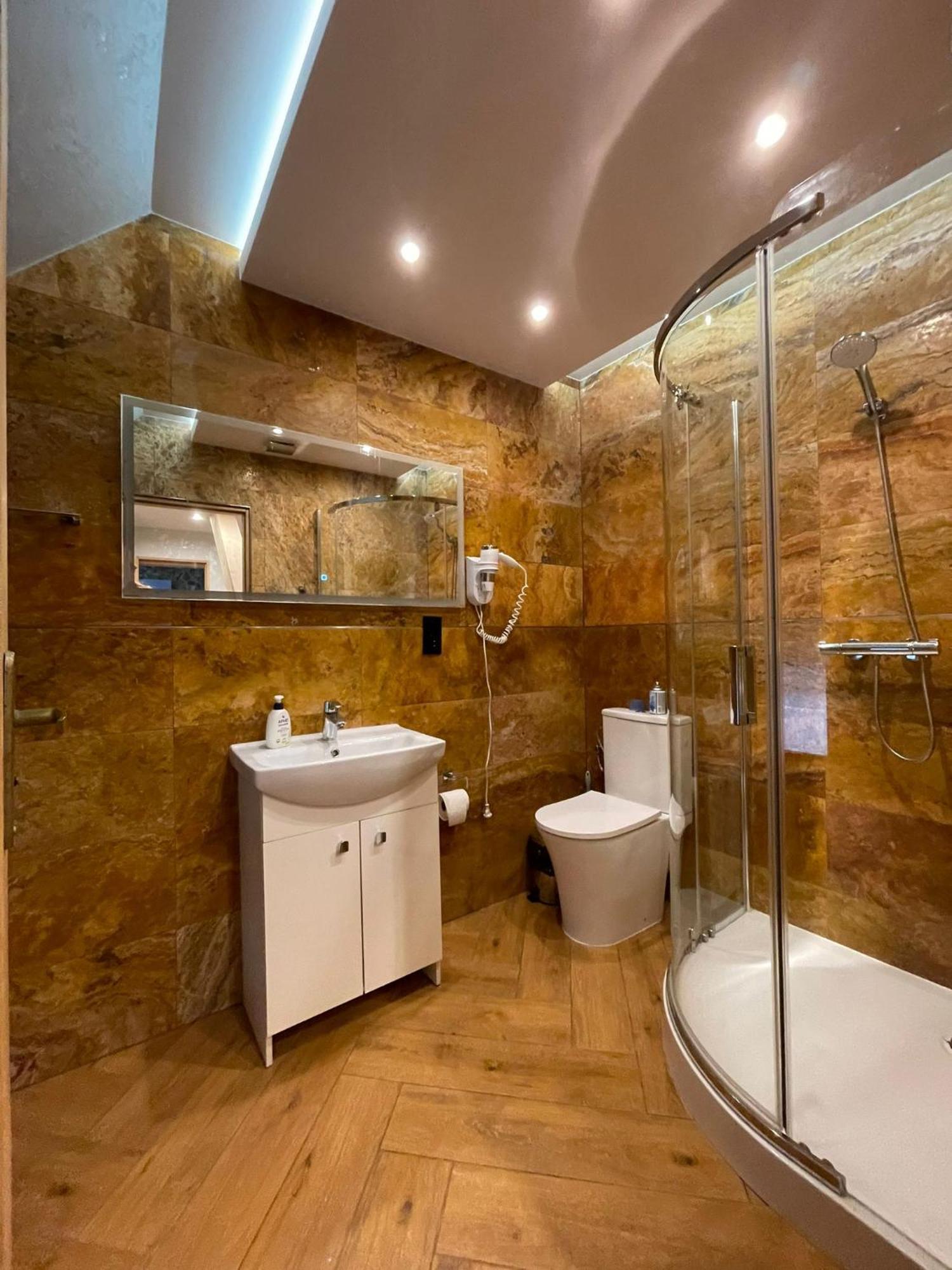 Suite Apartment