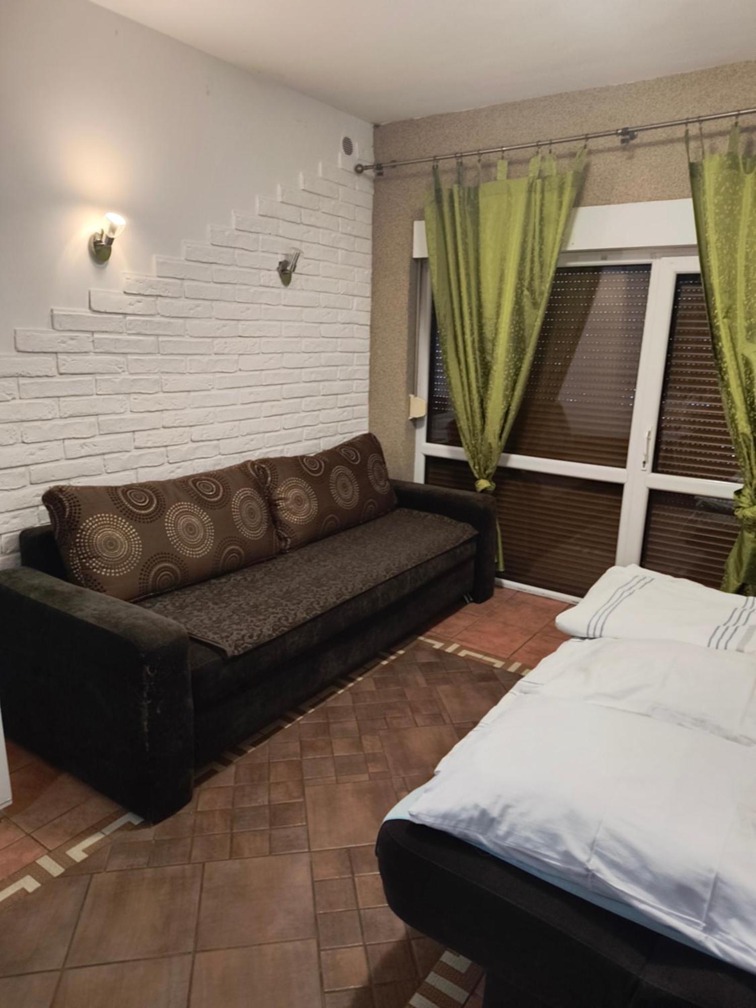 Quadruple Room Terrace