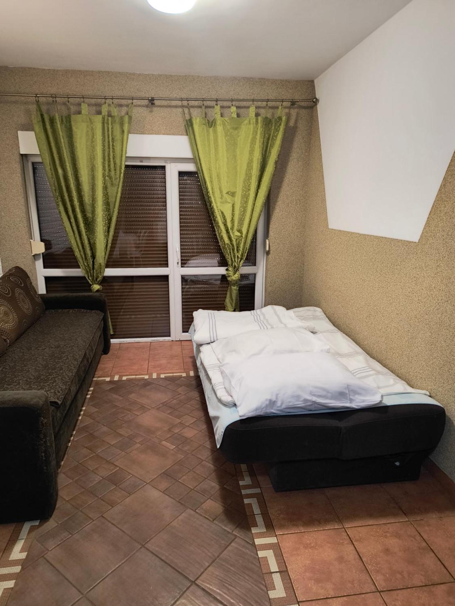 Quadruple Room Terrace