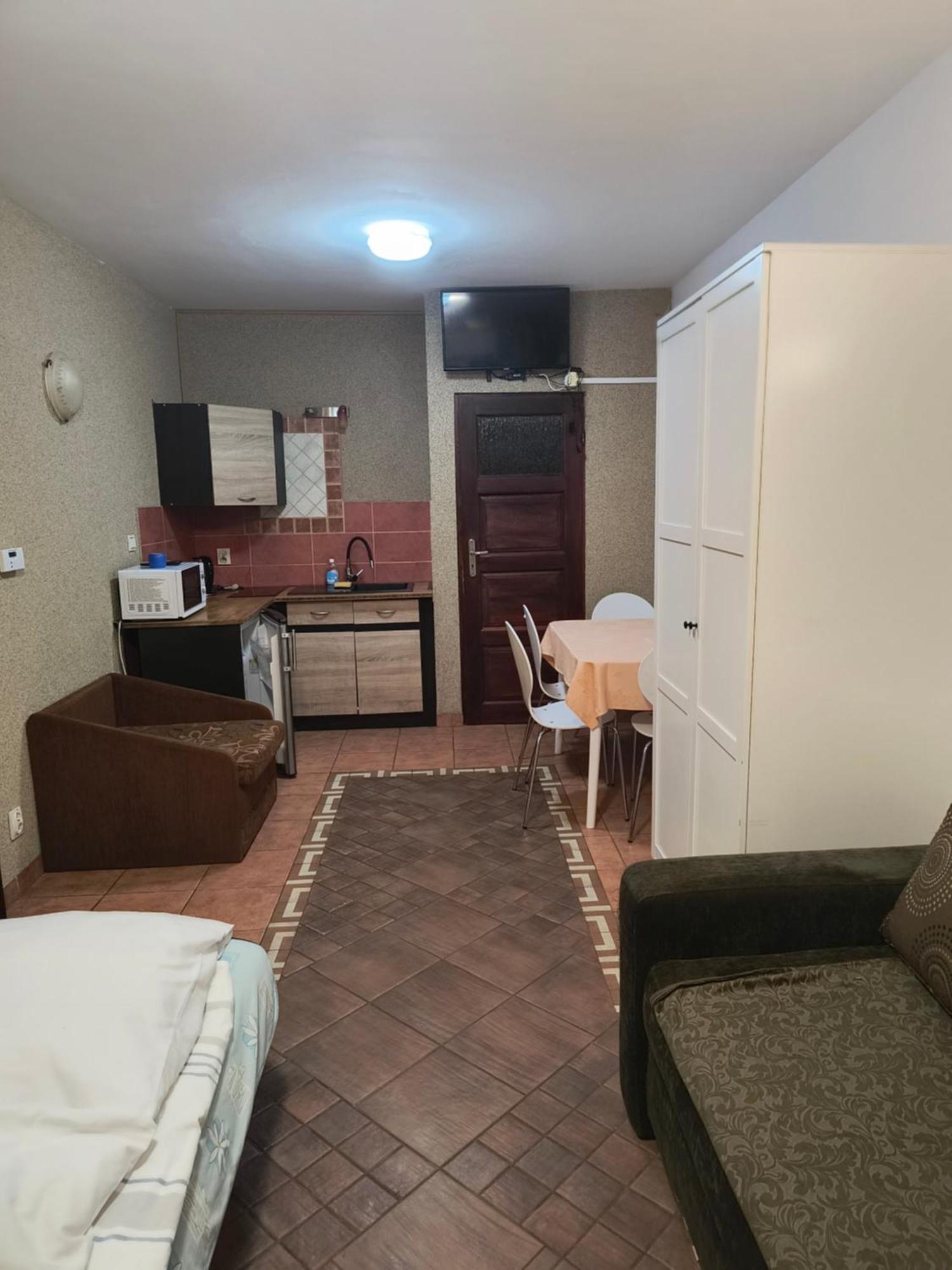 Quadruple Room Terrace