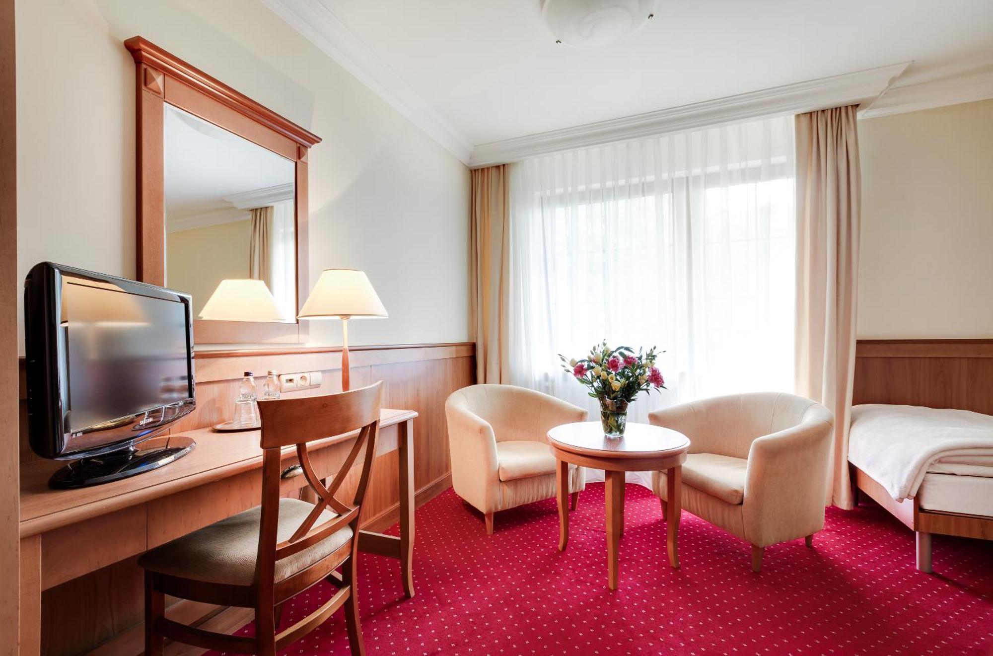 Small Twin Room