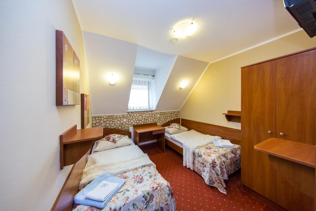 Small Twin Room