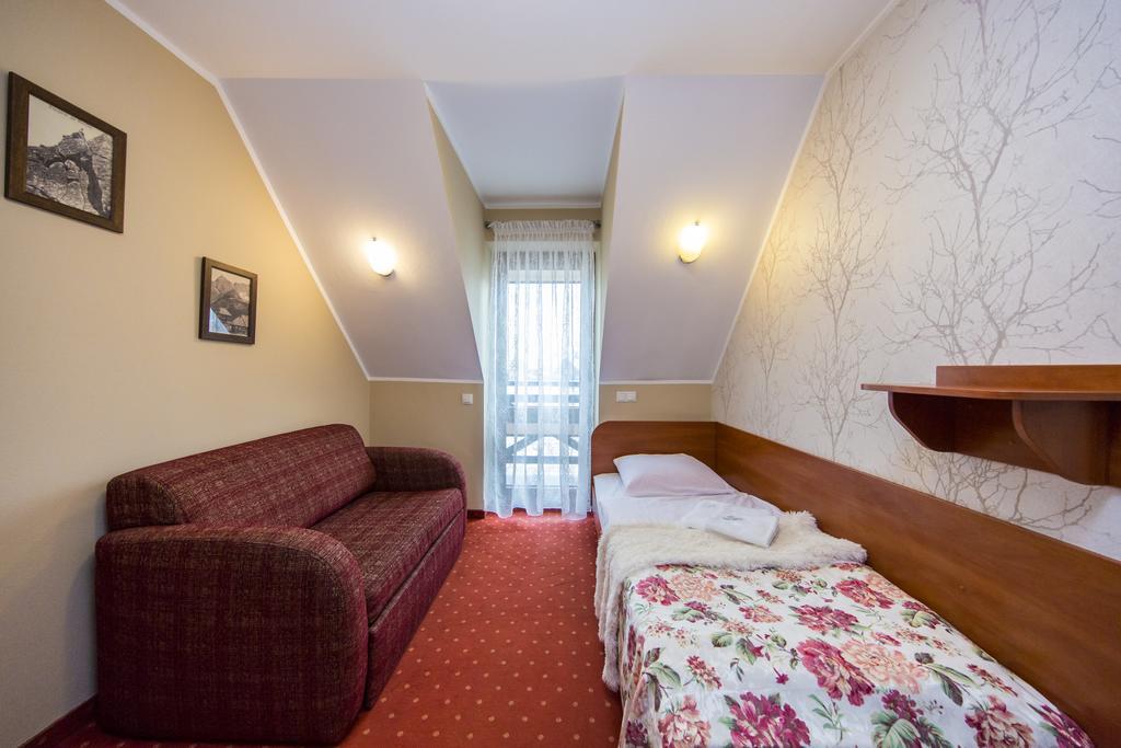 Single Room Mountain View