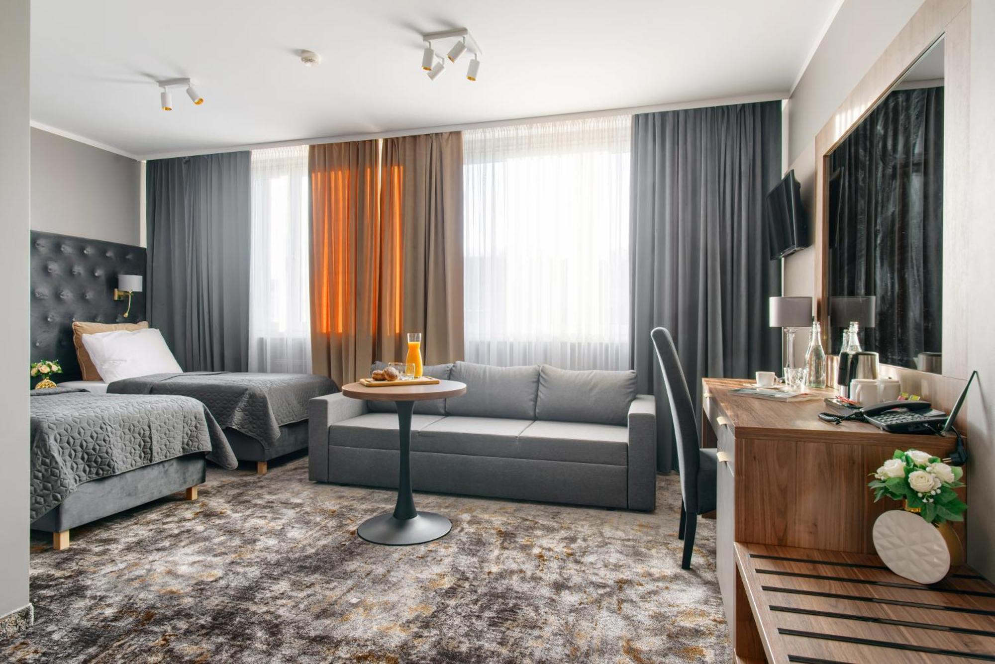 Large Double Room