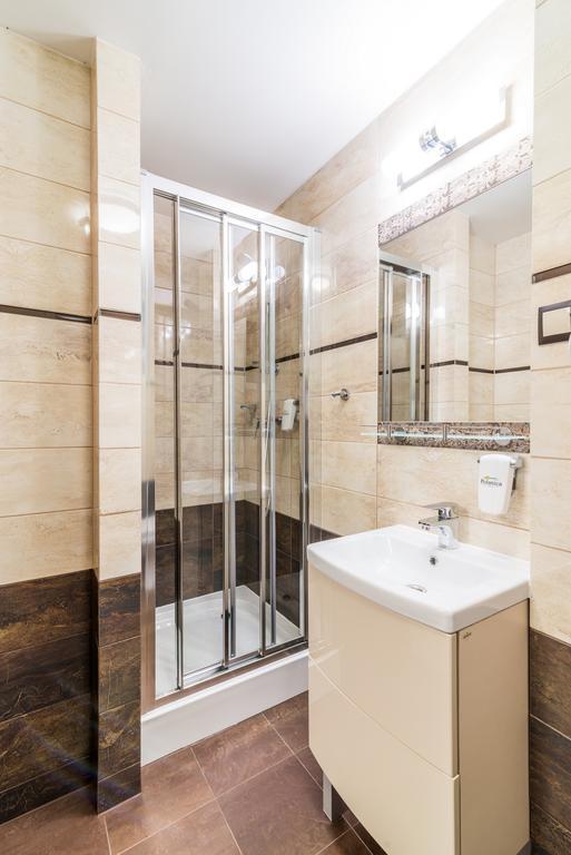 Classic Single Room