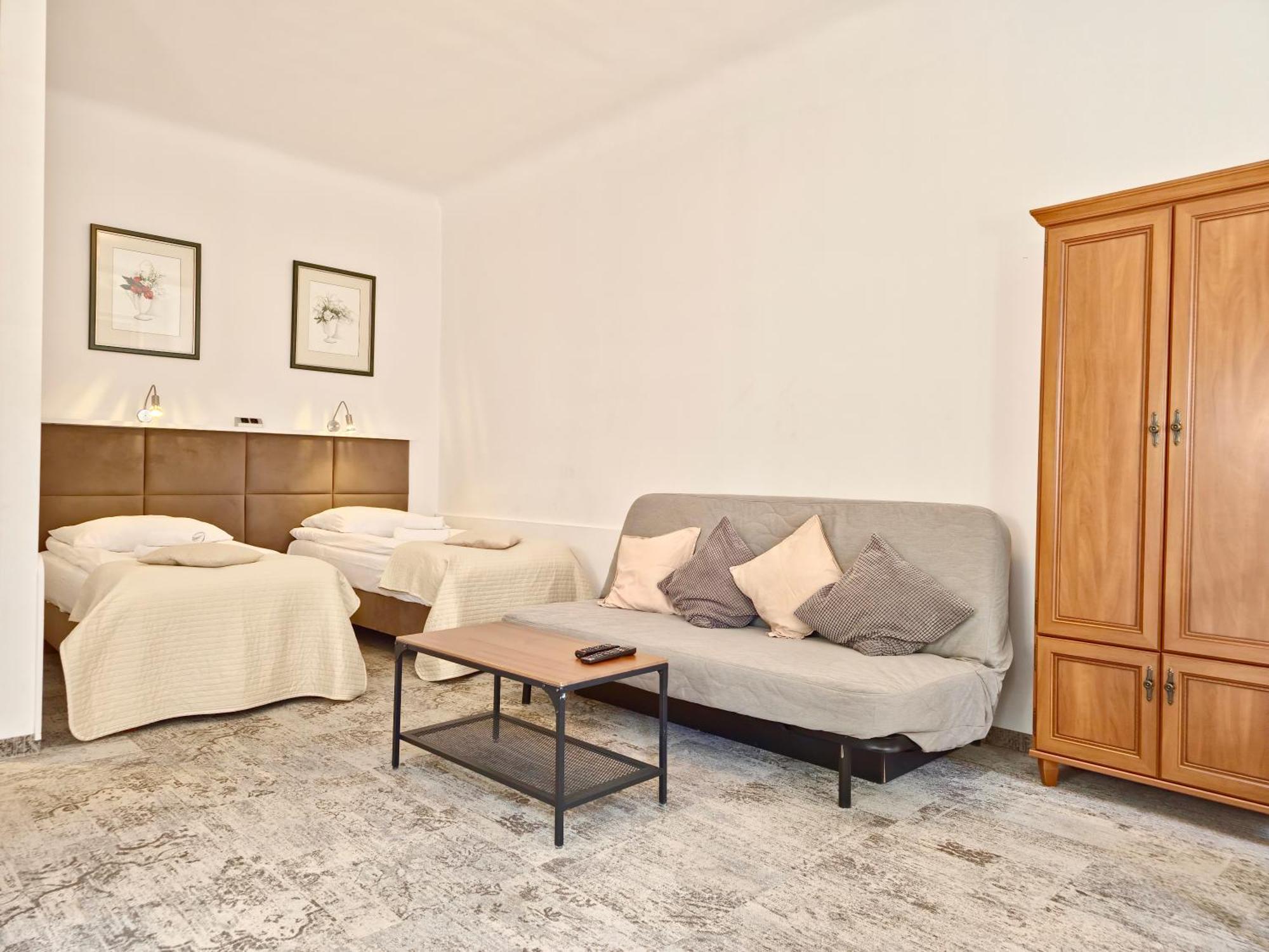 Triple Room Kitchenette Plus