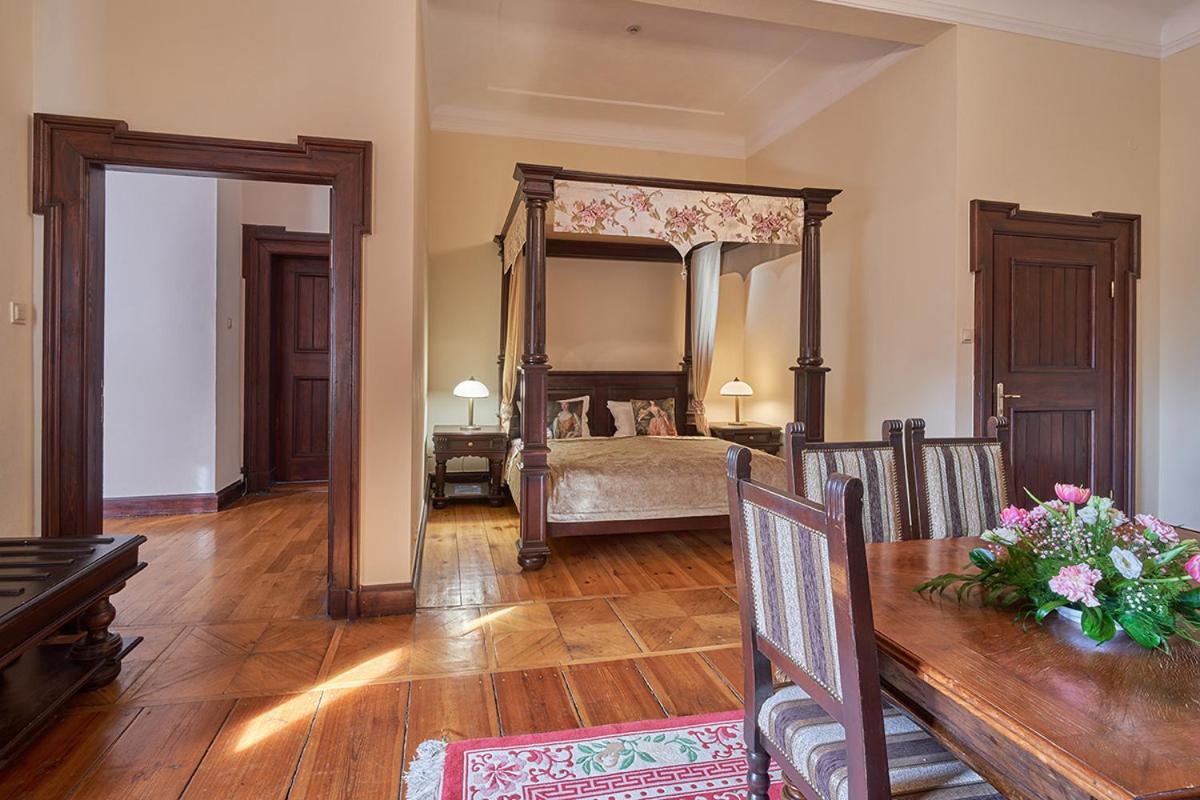 King Apartment