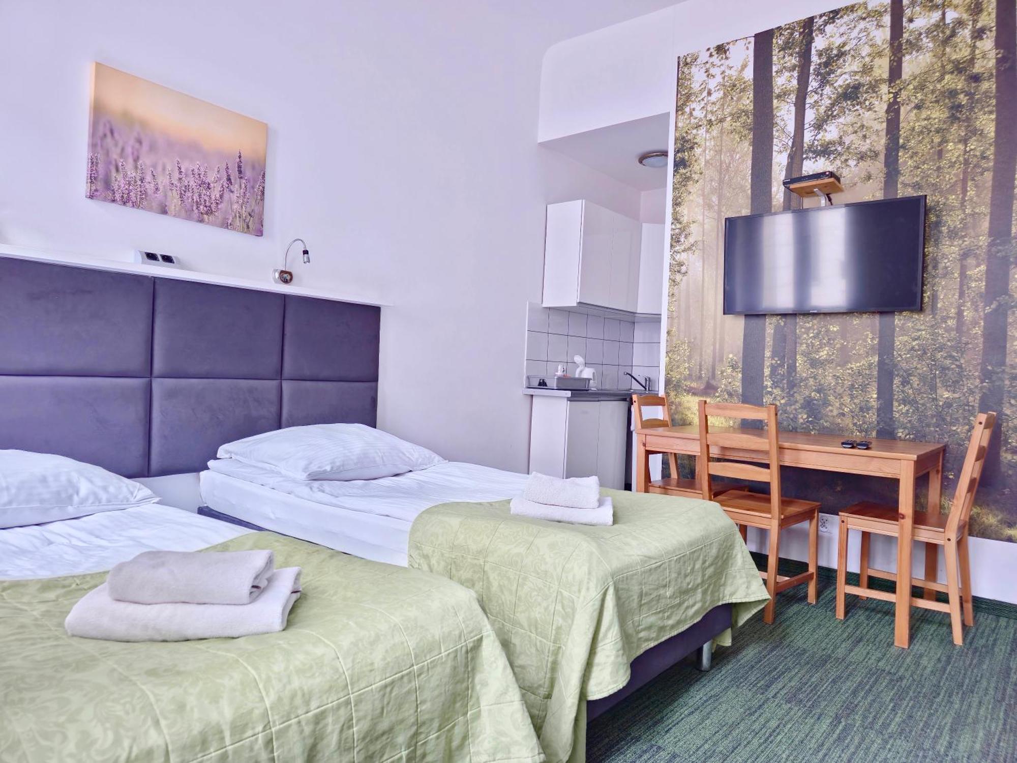 Triple Room Kitchenette