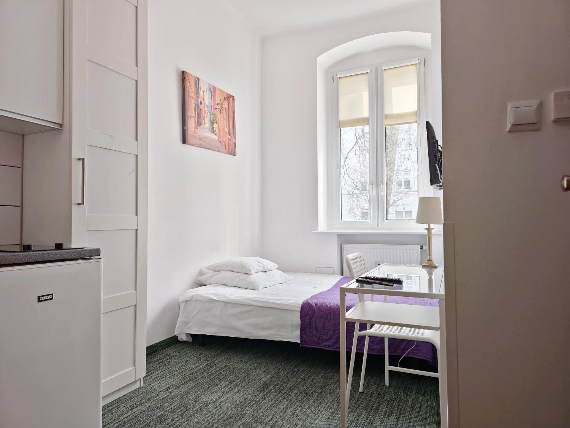 Economy Small Single Room Kitchenette