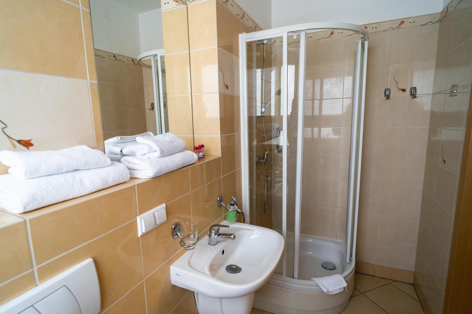 Large Double Room