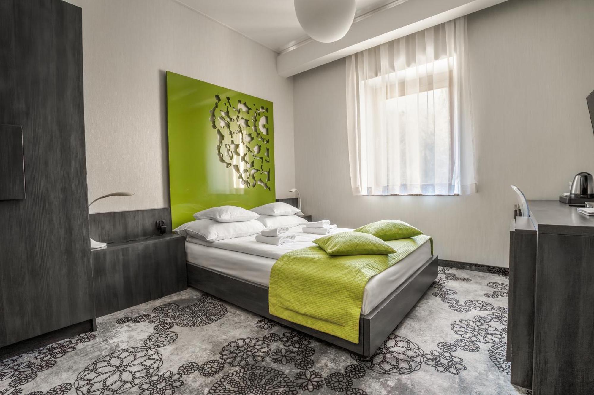 Standard Double Room,1654290004:JPEG