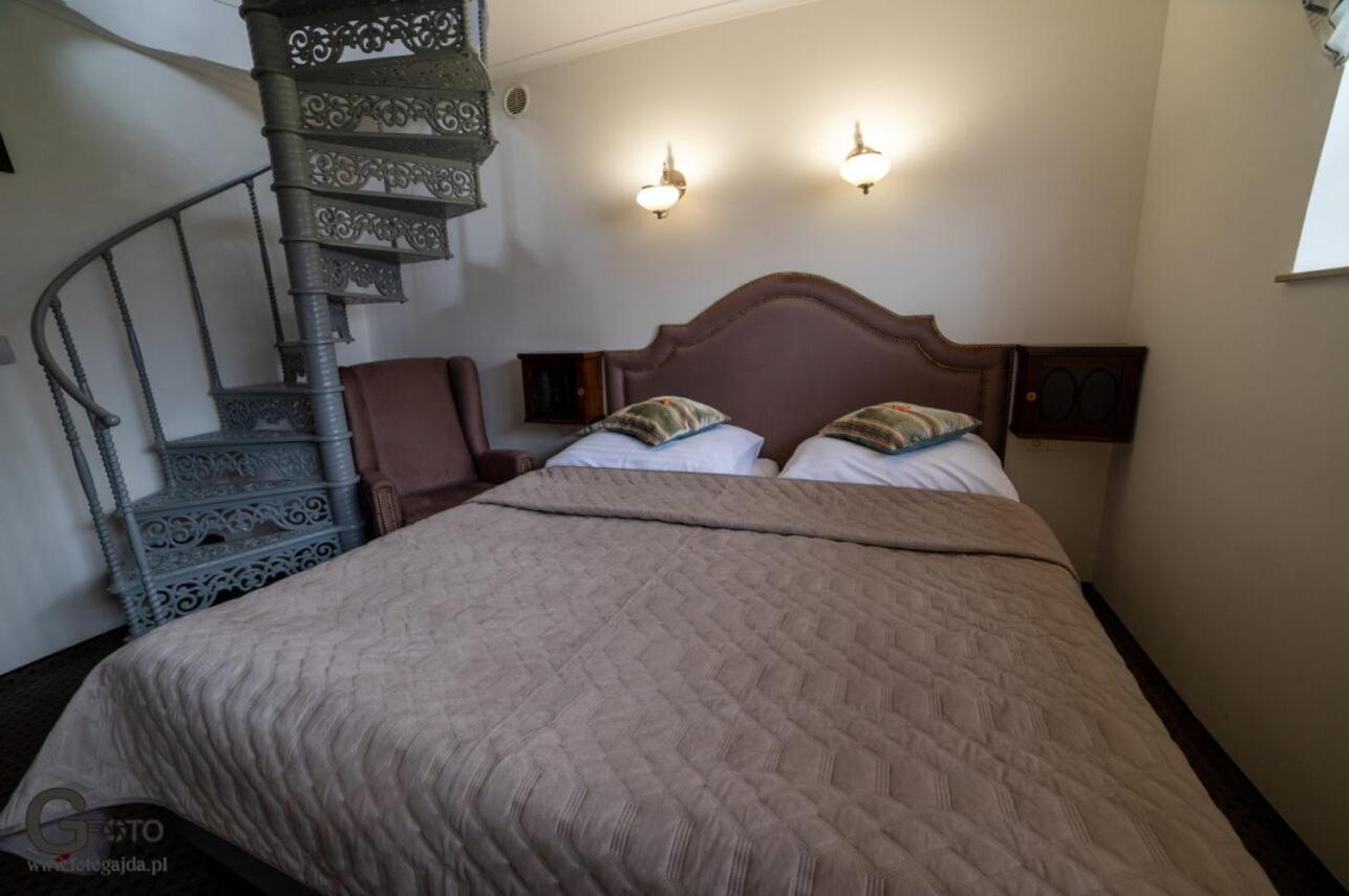 Double Room or Twin Room