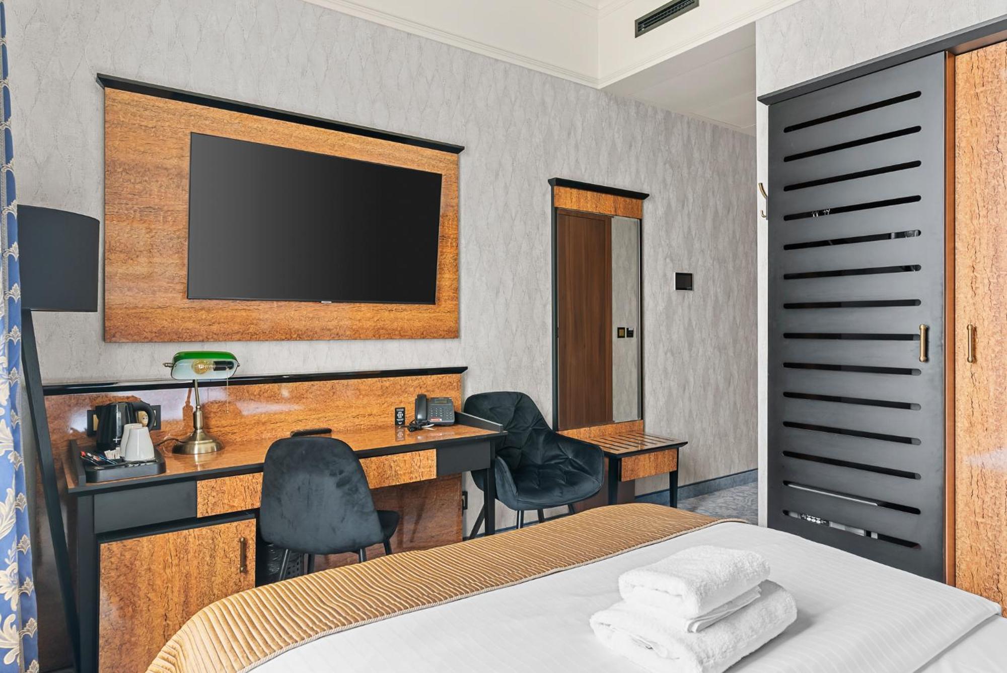 Superior Classic Single Room
