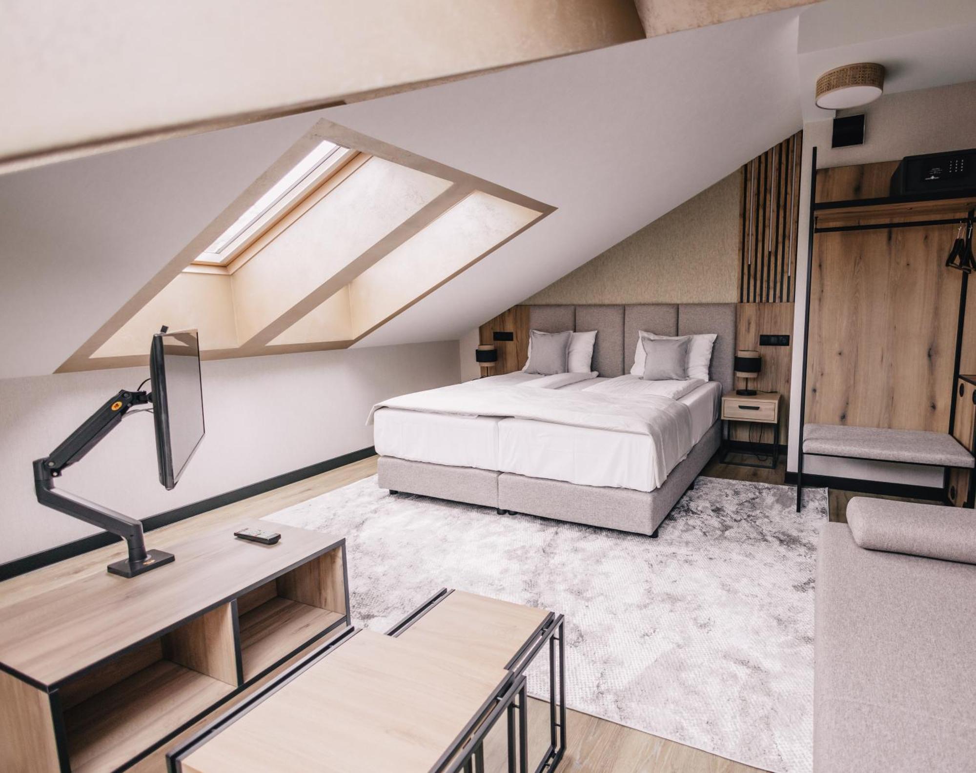Standard Apartment