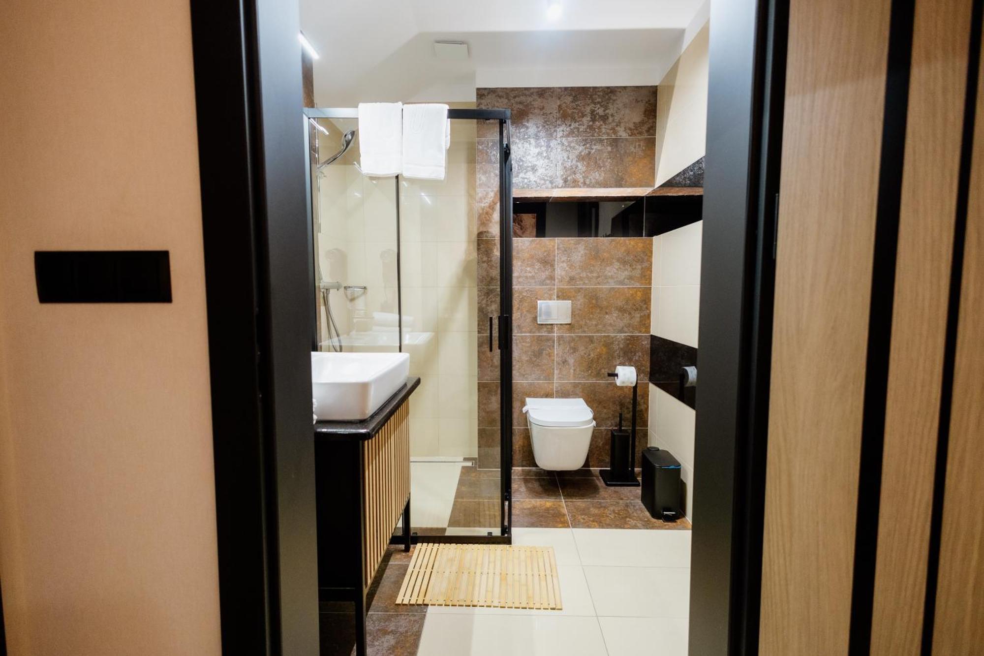 Premium Apartment