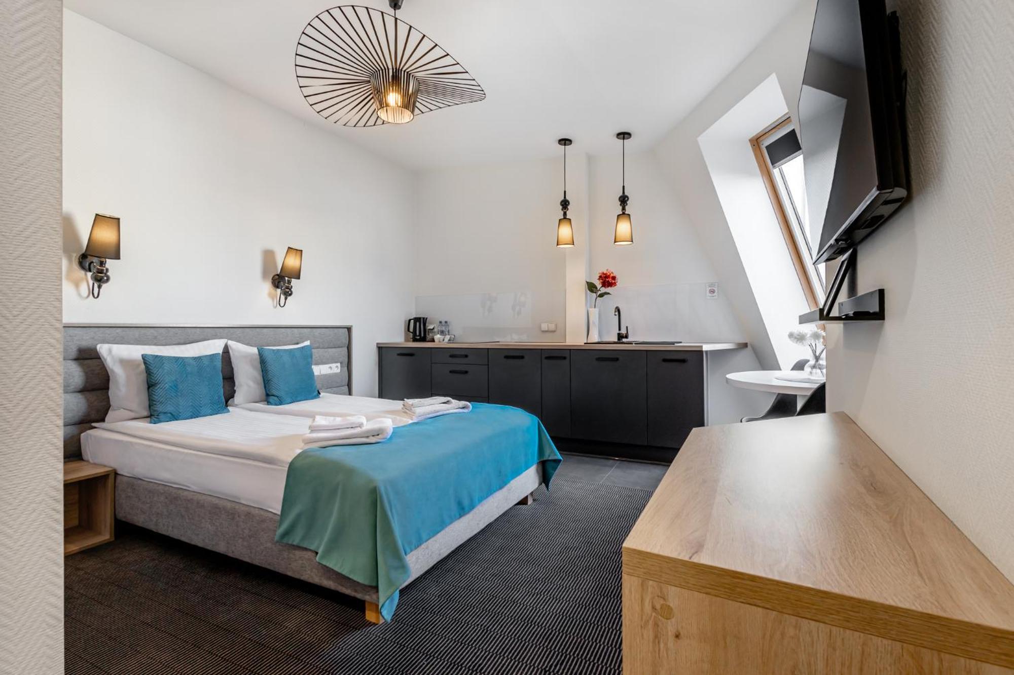 Studio Apartment