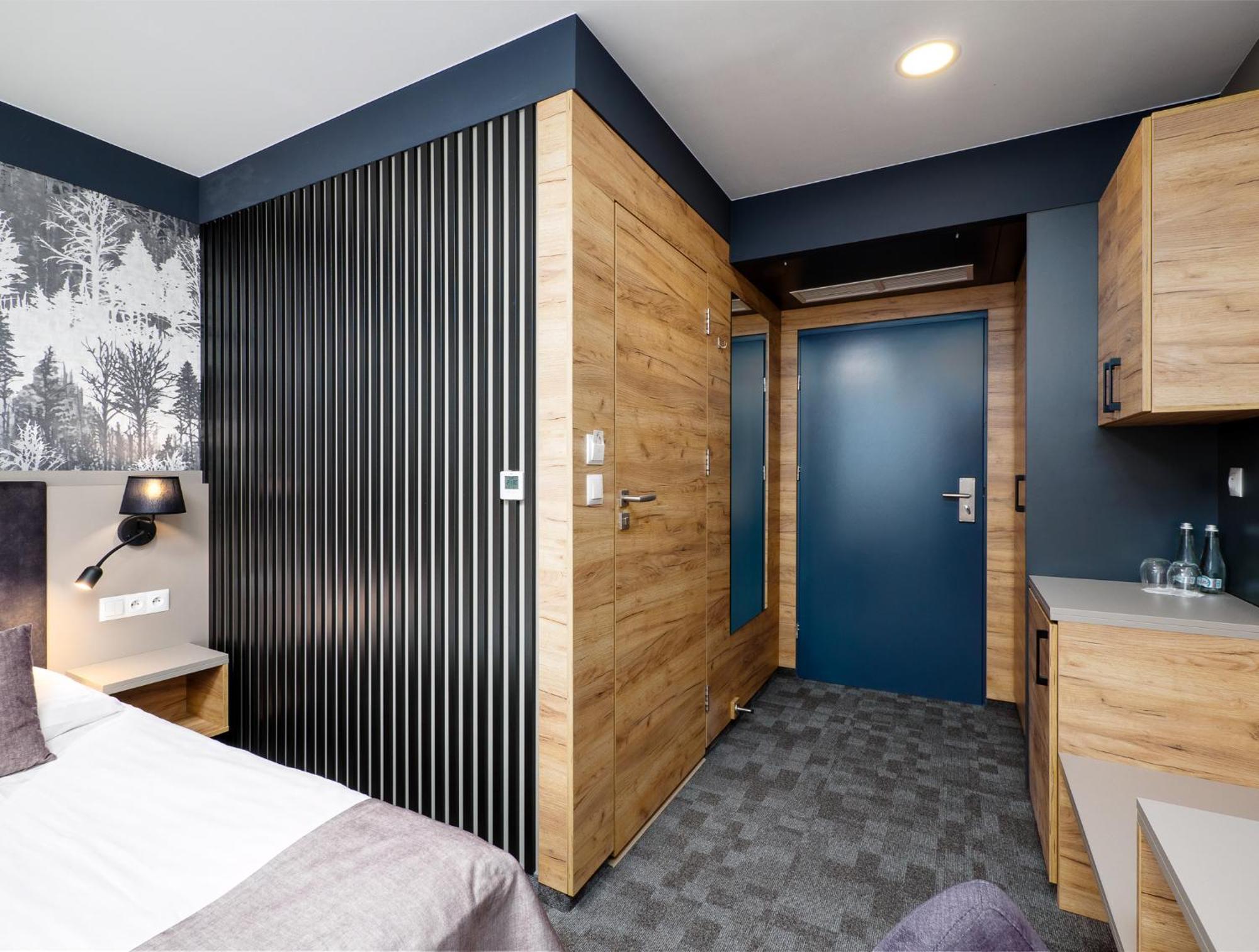 Standard Single Room