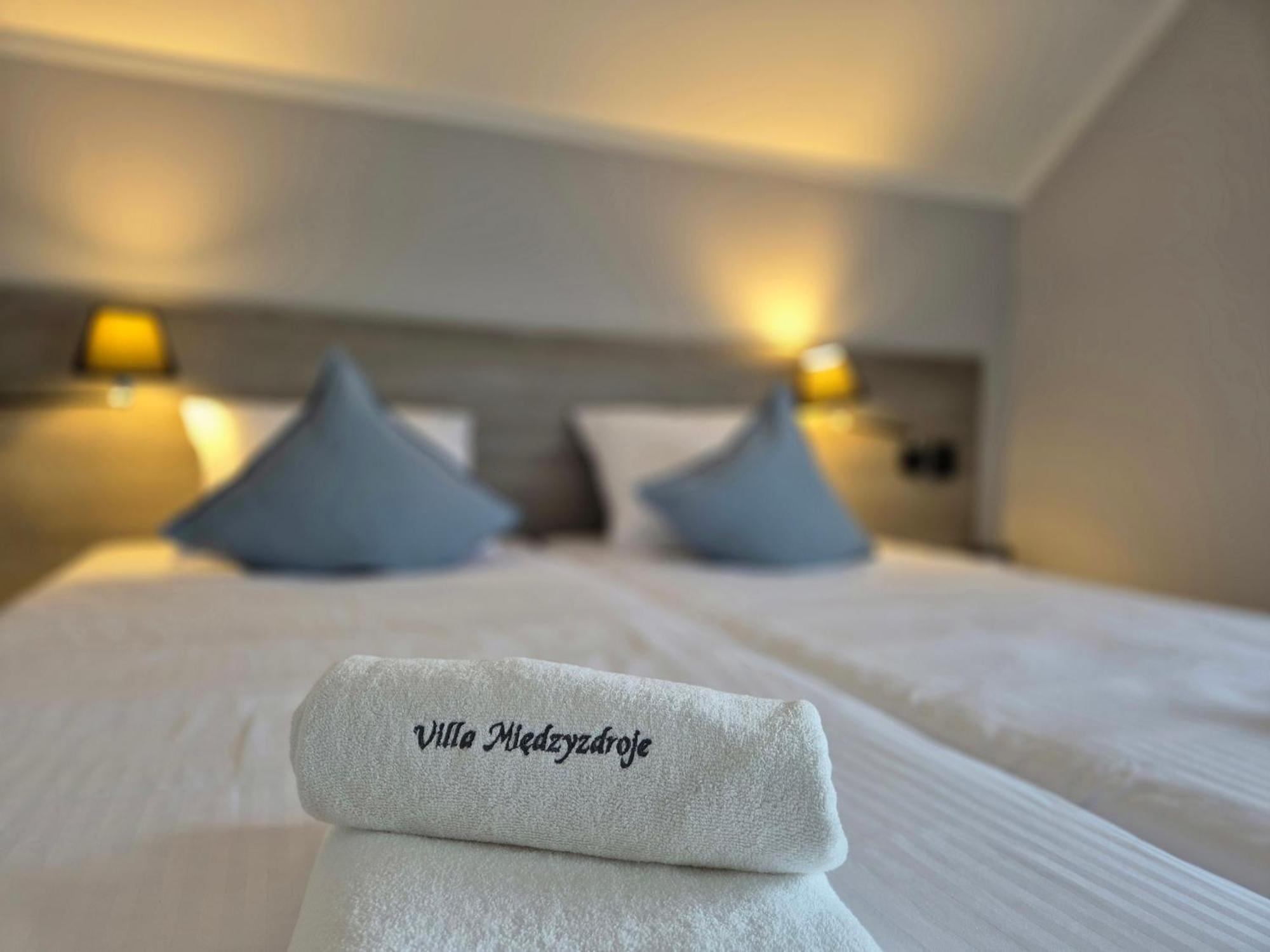 Triple Room,1673663172:JPEG