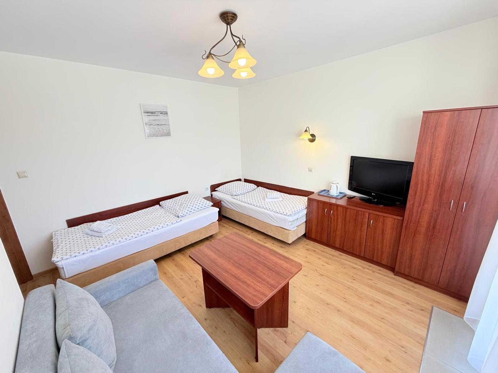 Comfort Triple Room
