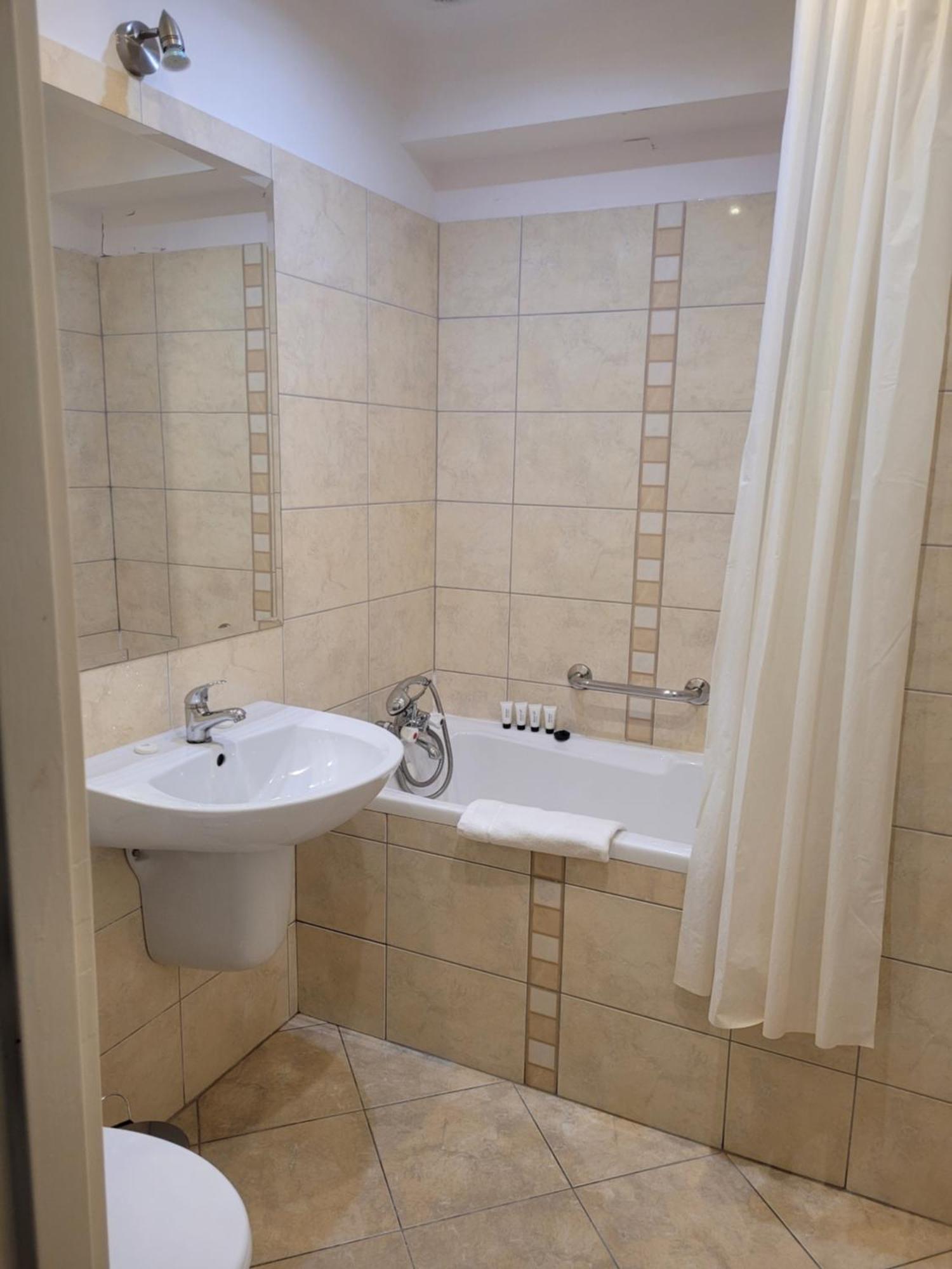 Small Twin Room