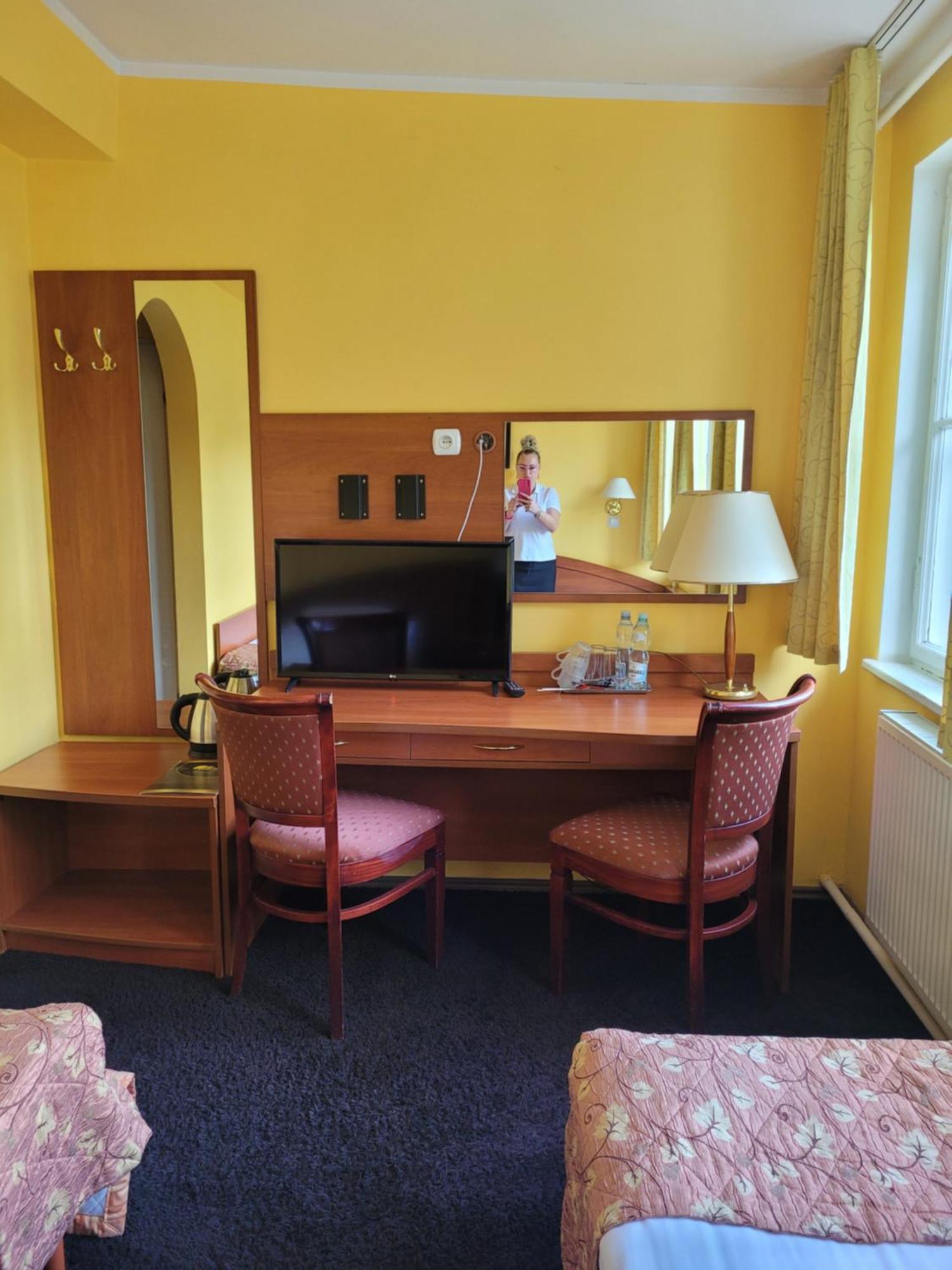 Small Twin Room
