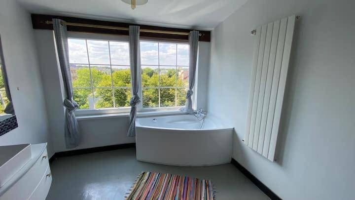 Apartment mit Terrasse