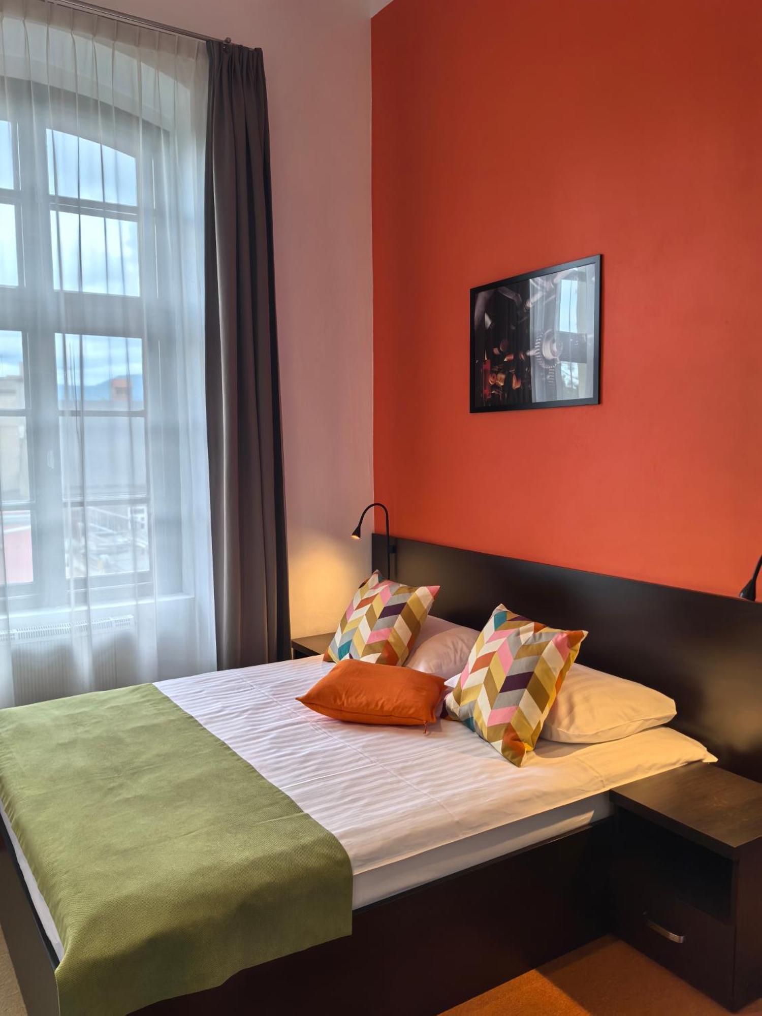 Deluxe Triple Room,1679601040:JPEG