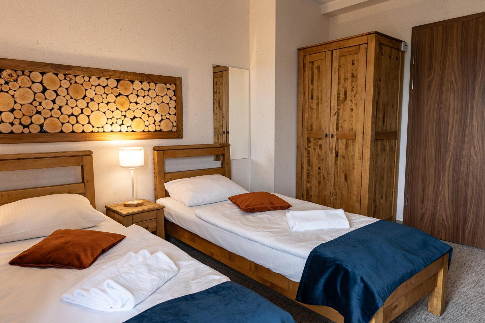 Economy Triple Room