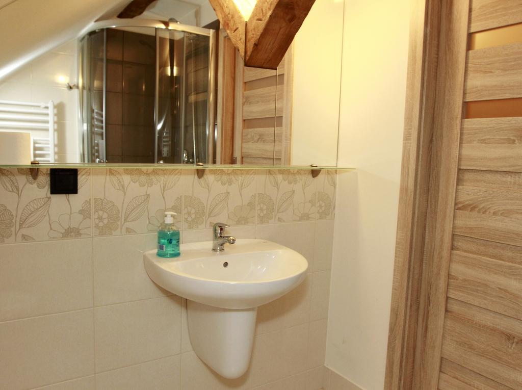 Double Room Private Bathroom