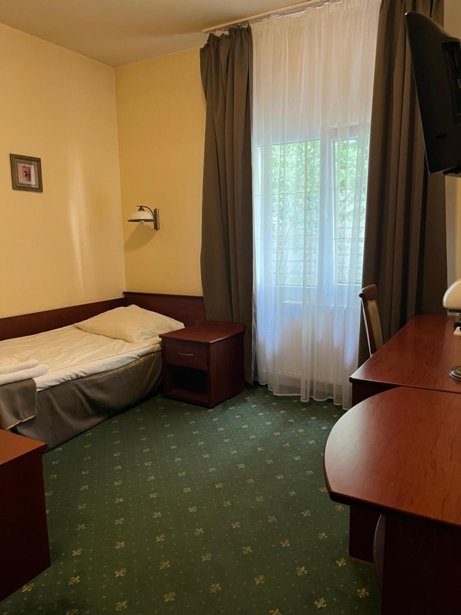 Single Room