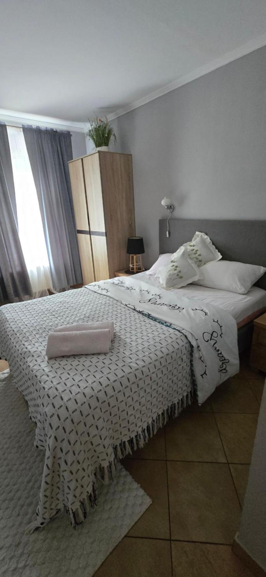 Large Single Room