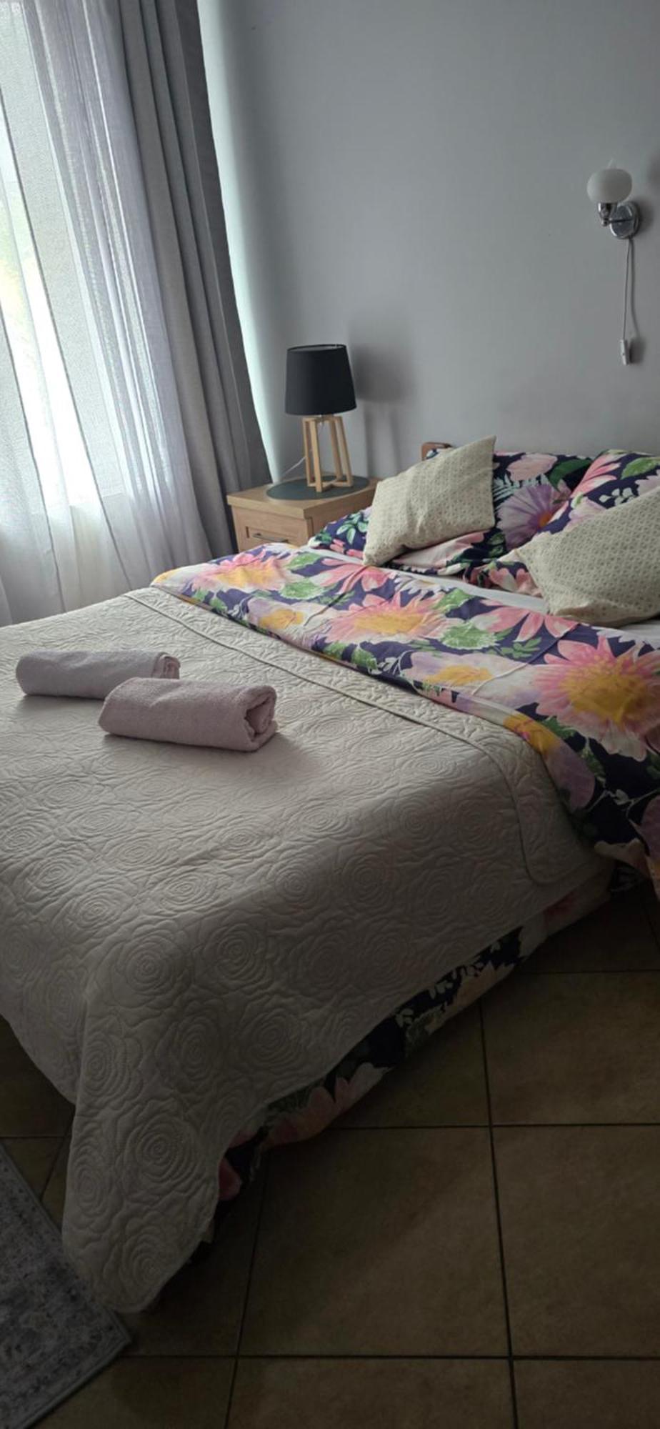 Large Single Room